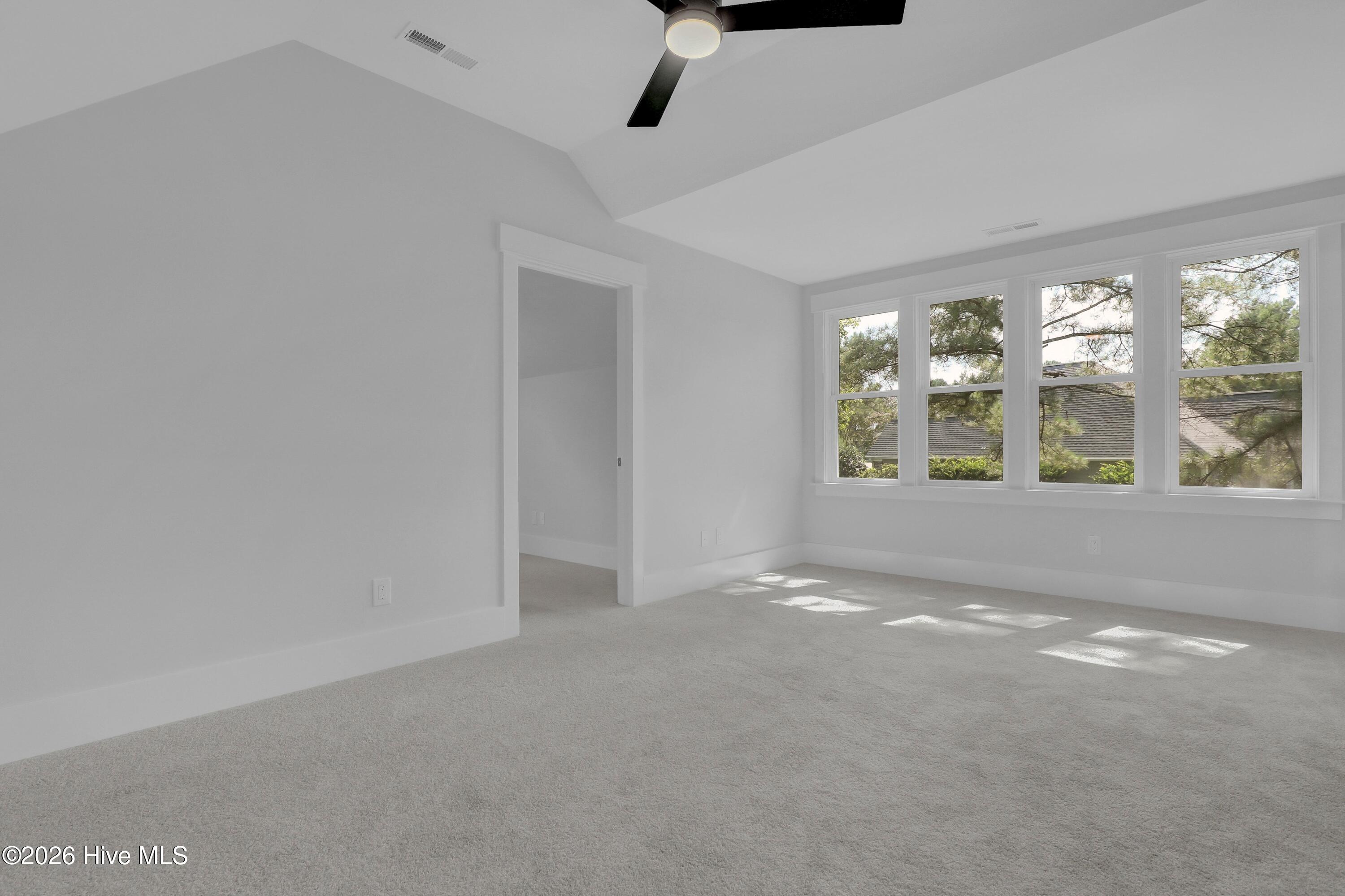 105 Tradewinds Drive Property Photo 39