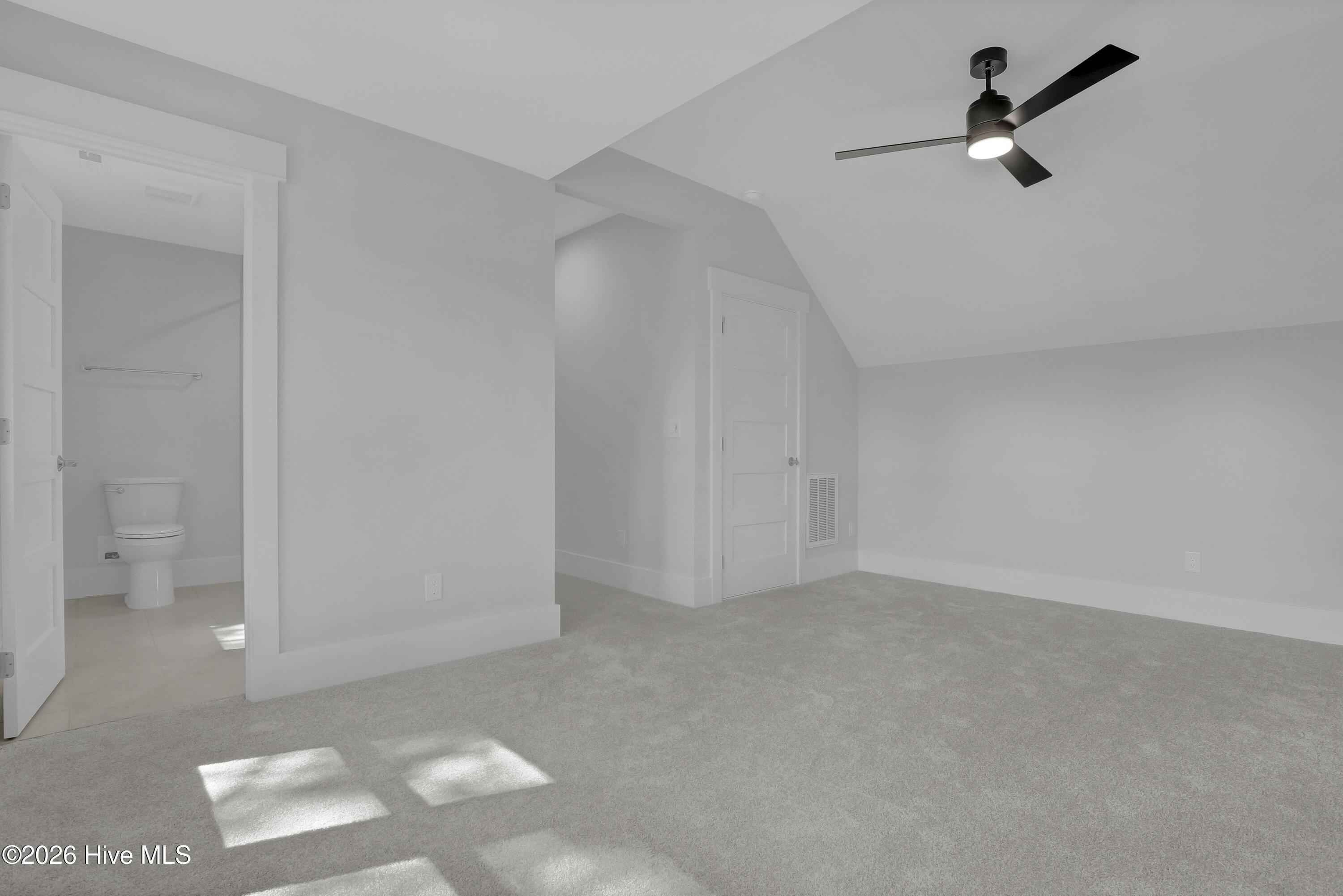 105 Tradewinds Drive Property Photo 40