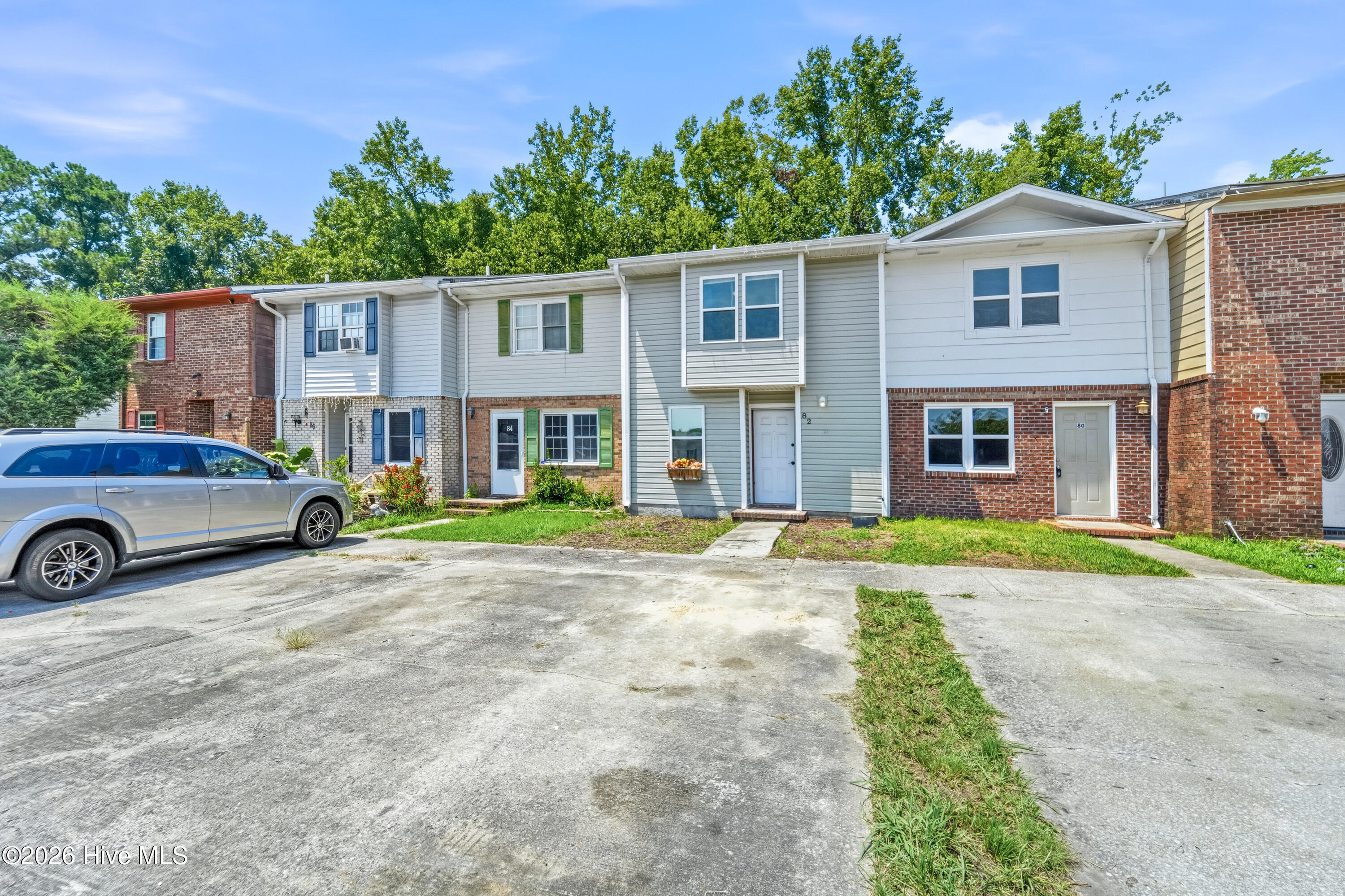 82 Balsam Road Property Photo 4