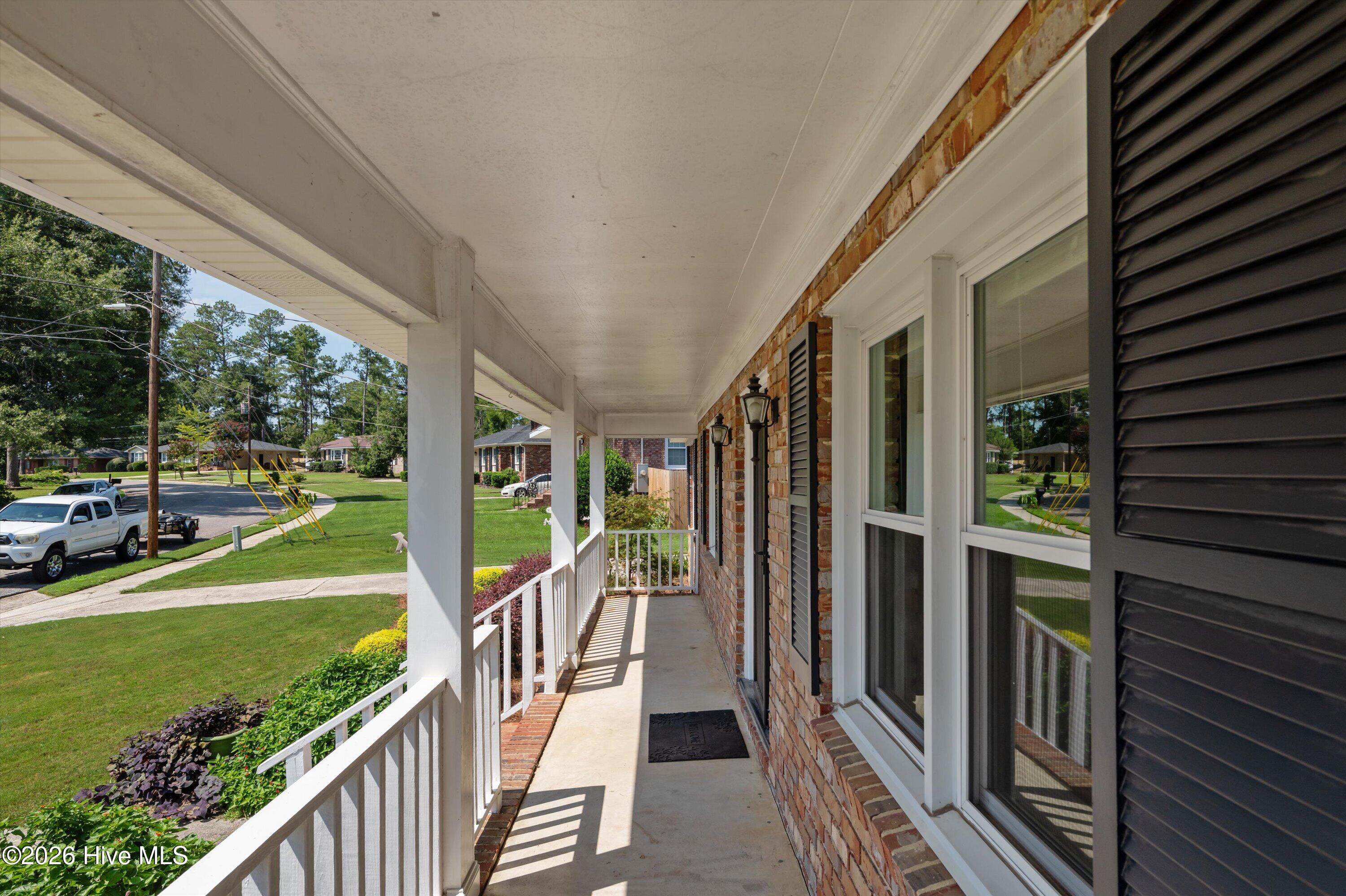 3313 Thread Needle Road W Property Photo 8