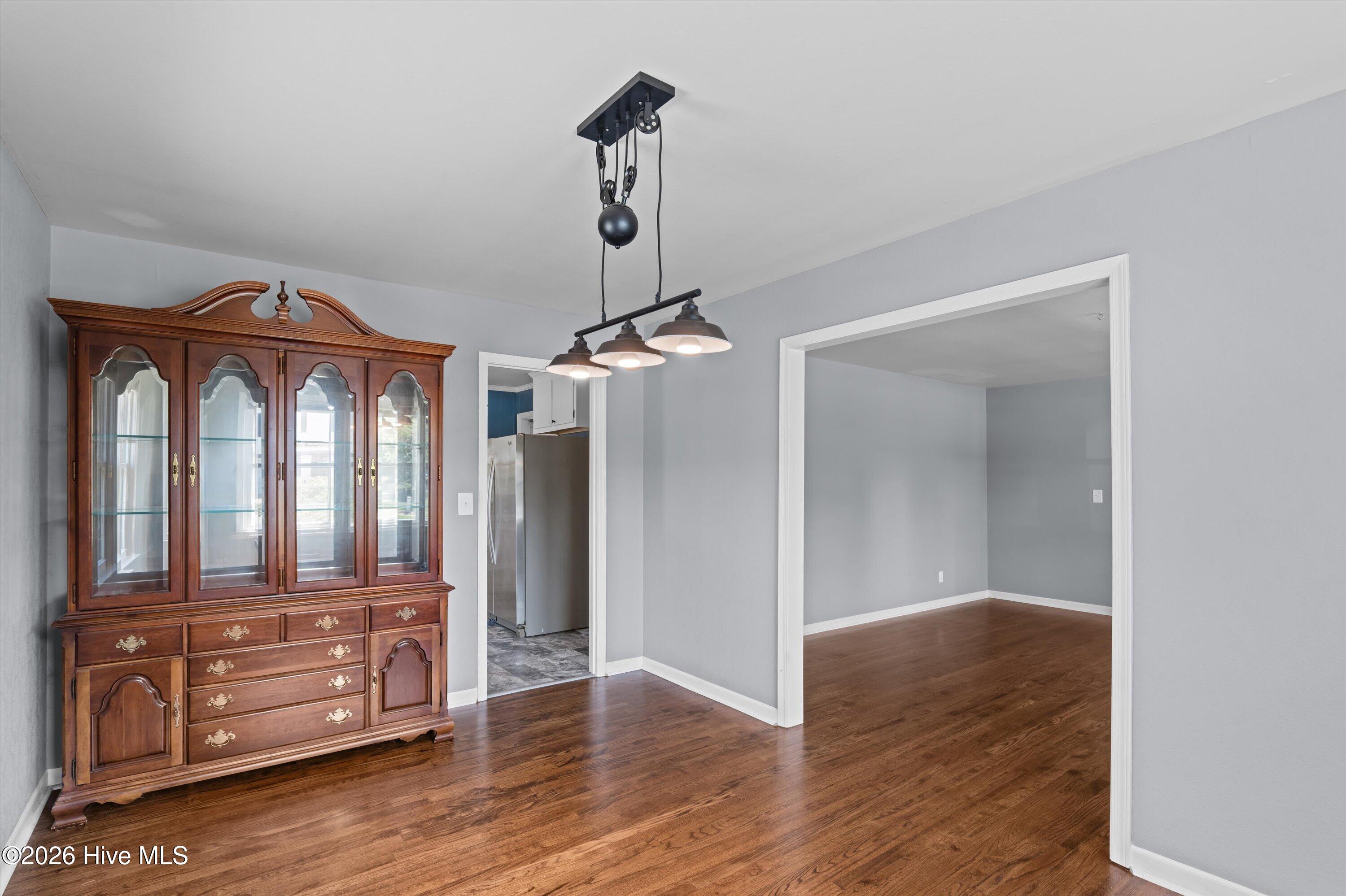 3313 Thread Needle Road W Property Photo 18