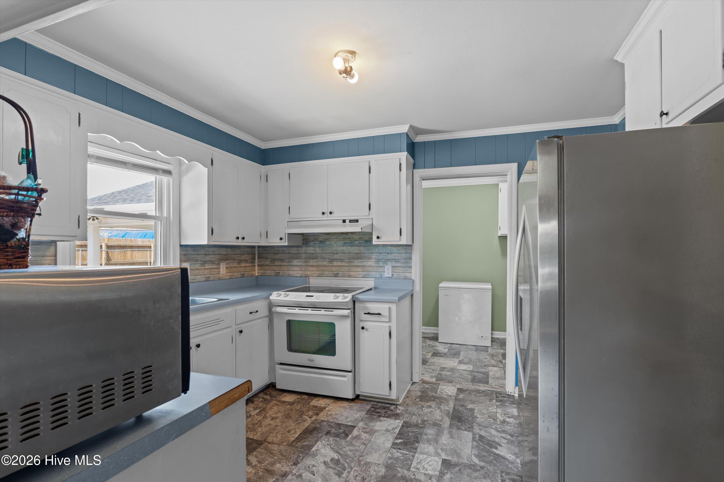 3313 Thread Needle Road W Property Photo 19