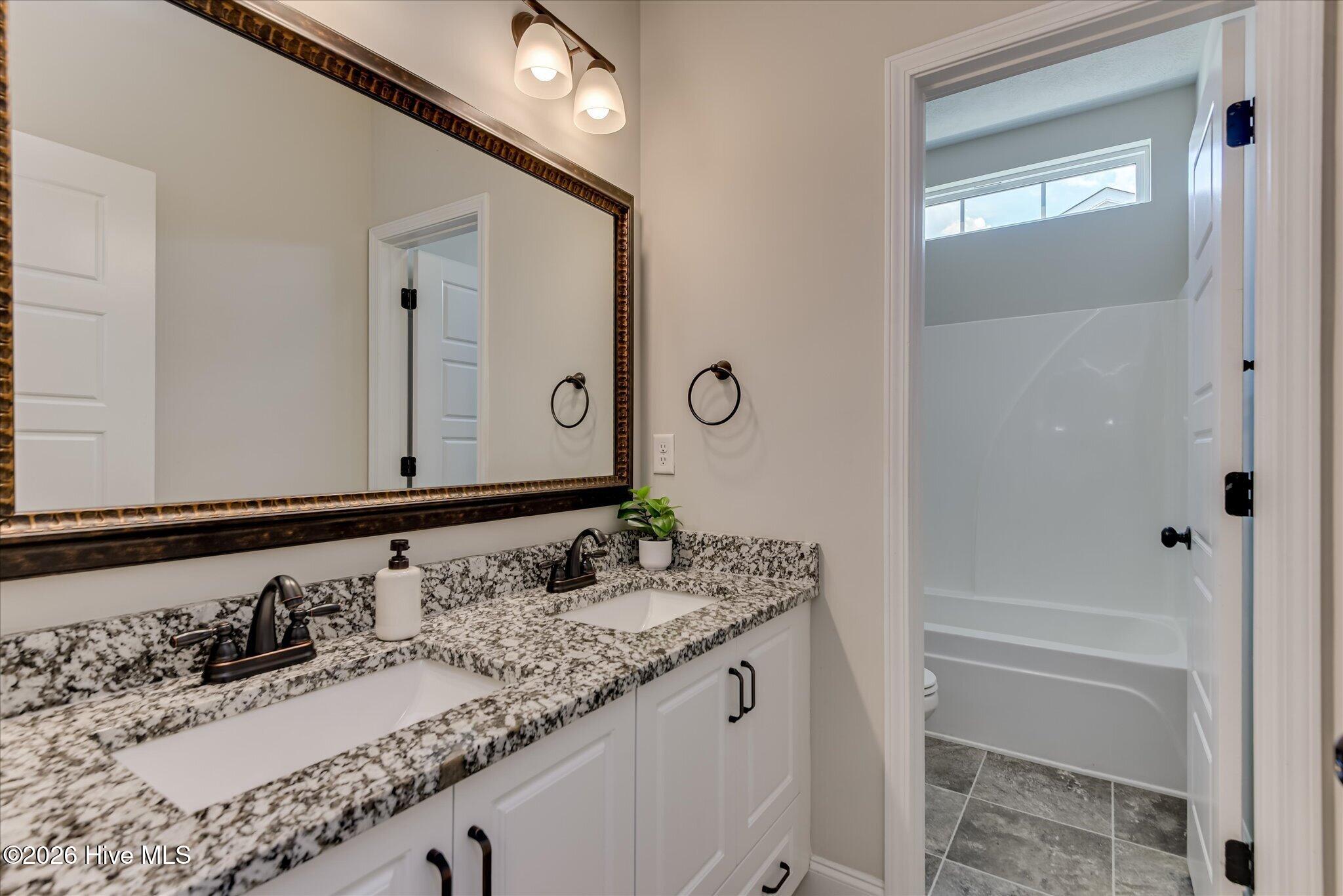 1254 Gregory Landing Drive Property Photo 29