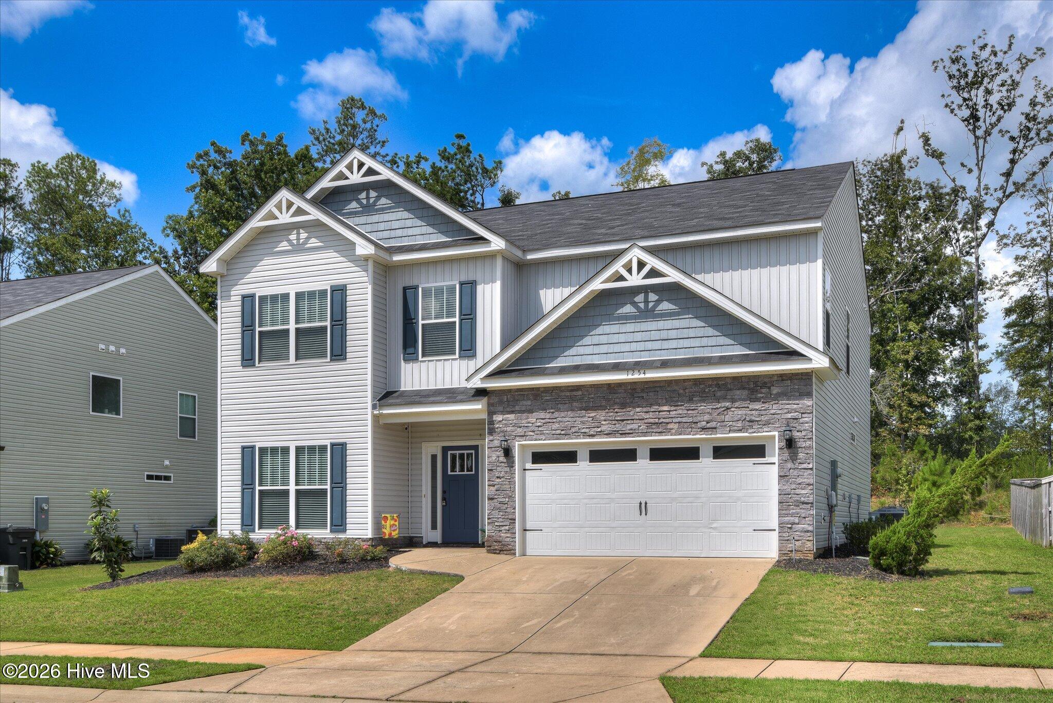 1254 Gregory Landing Drive Property Photo 38