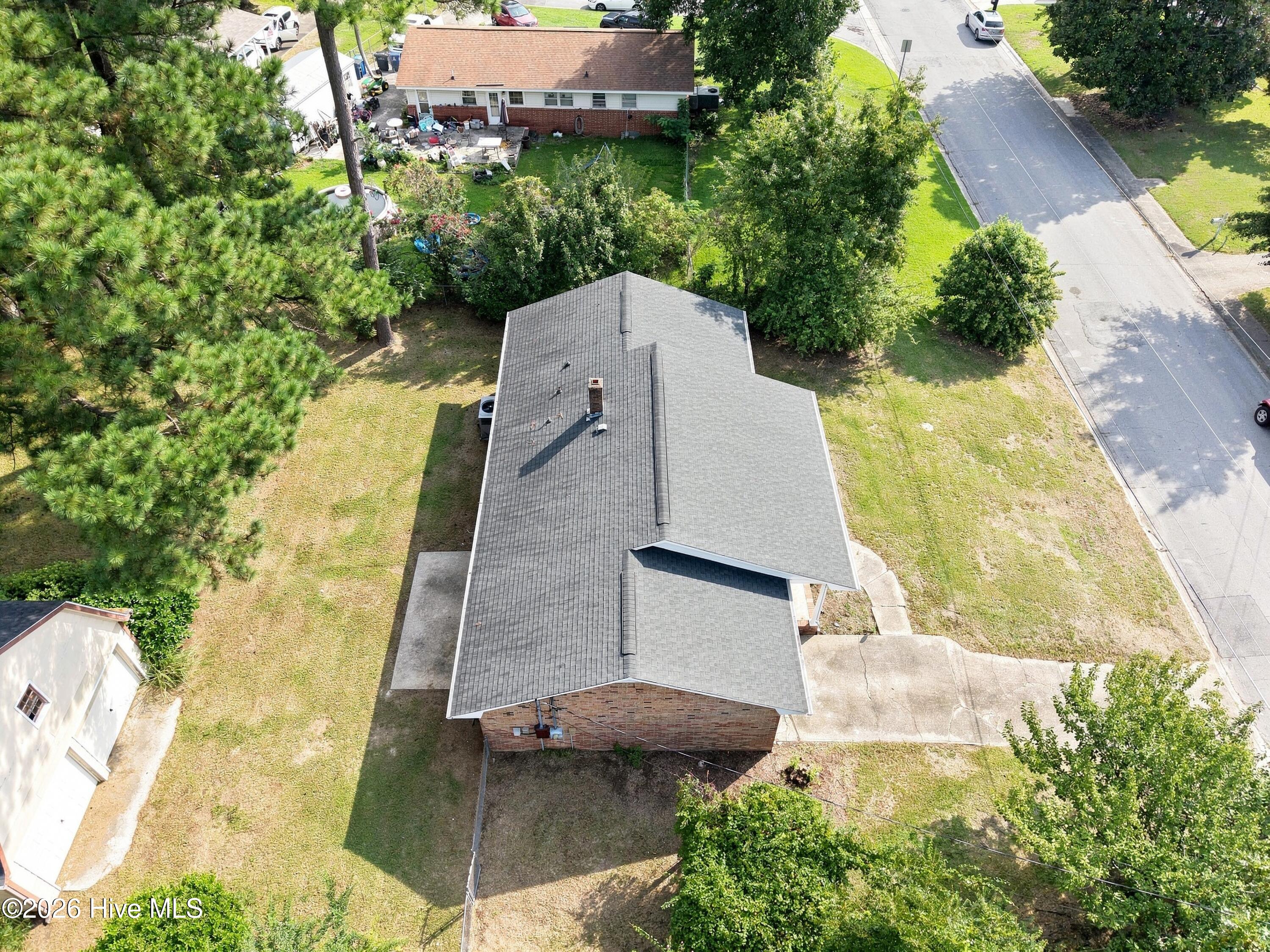 203 Long Acres Drive Property Photo 10