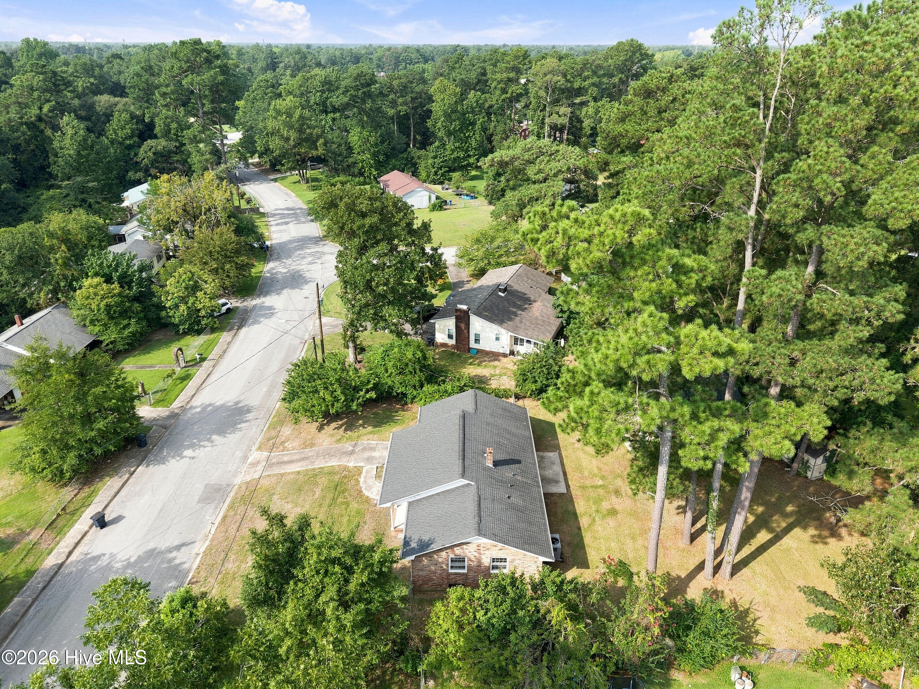 203 Long Acres Drive Property Photo 14