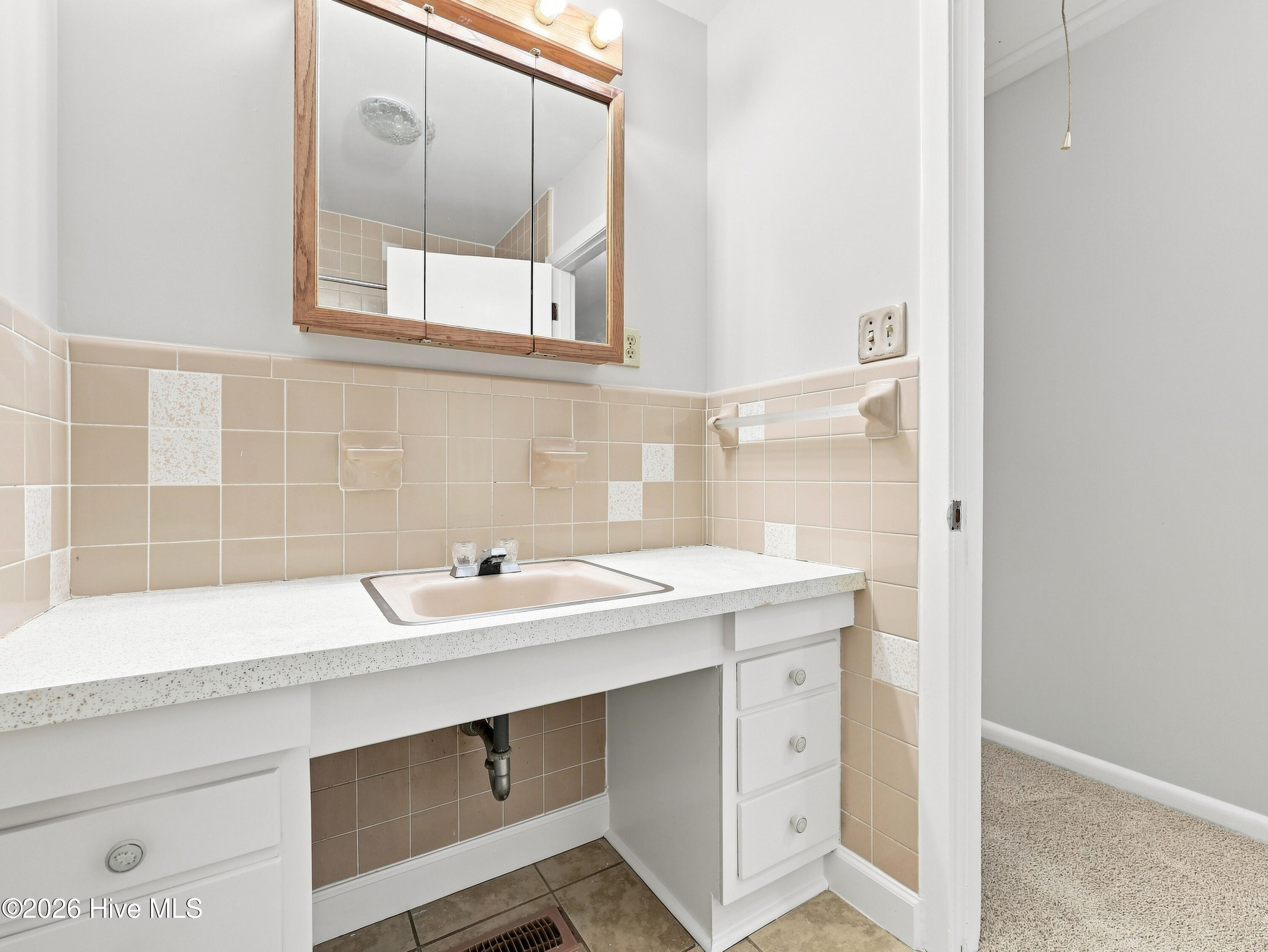 203 Long Acres Drive Property Photo 41