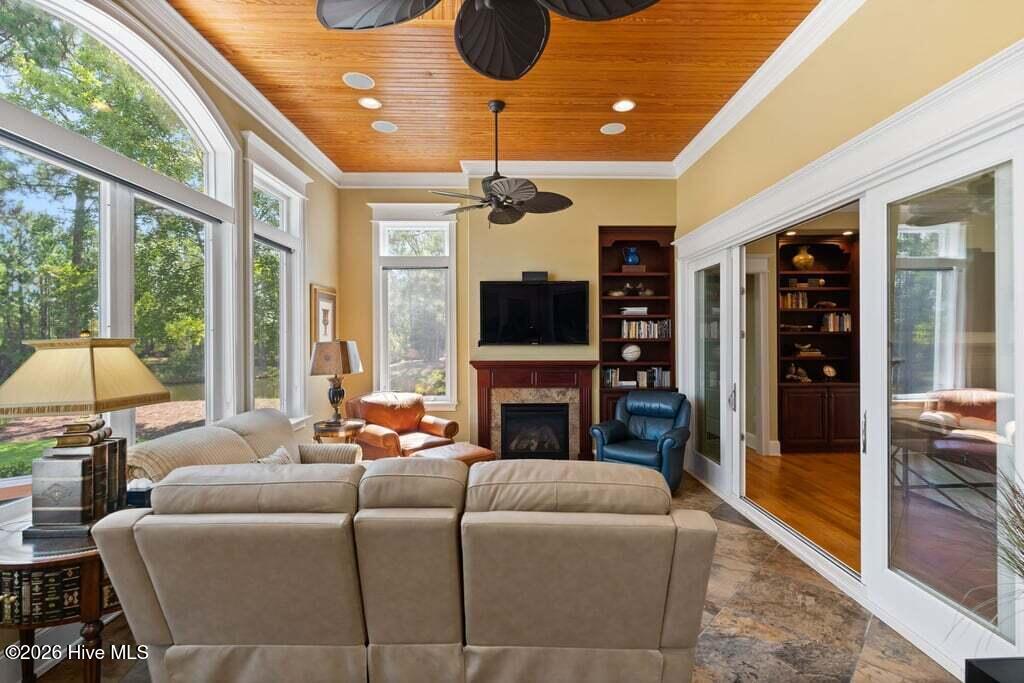 3786 Ridge Crest Drive Property Photo 15