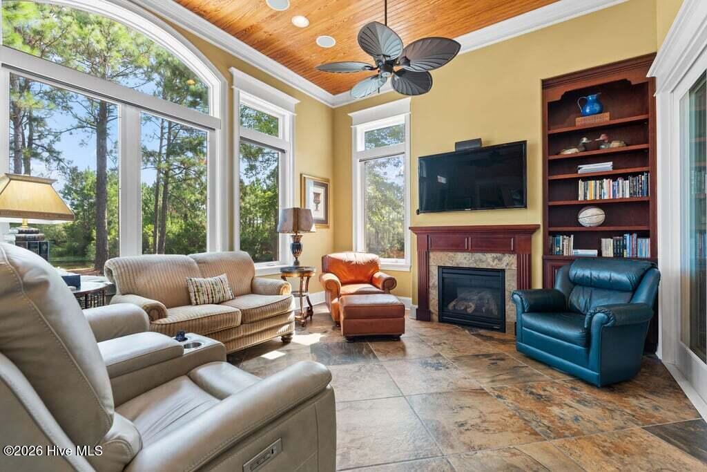 3786 Ridge Crest Drive Property Photo 17