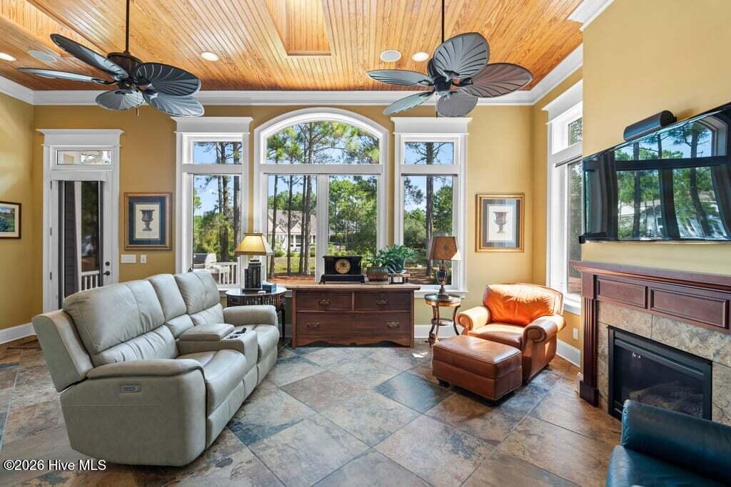 3786 Ridge Crest Drive Property Photo 23