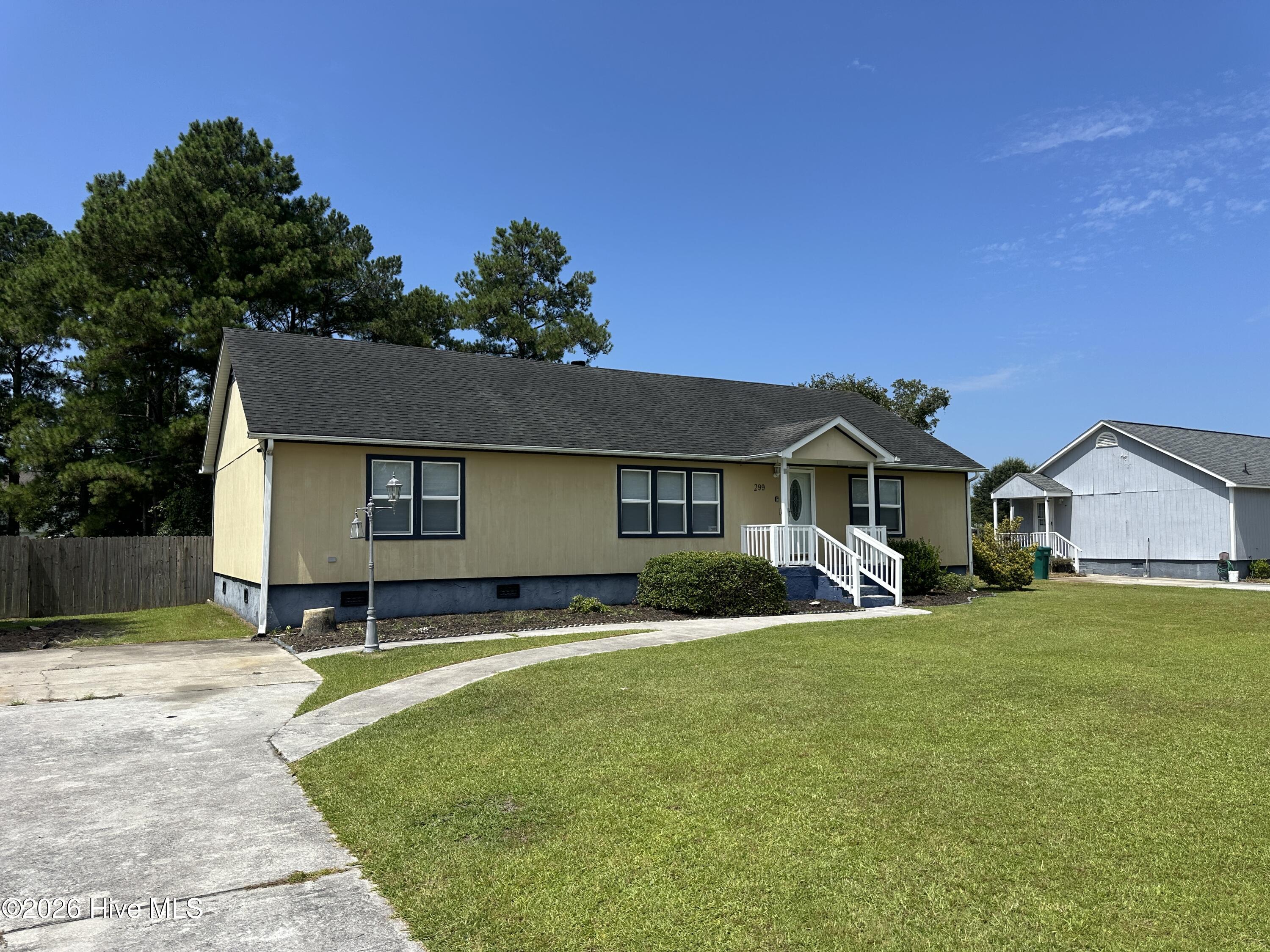 299 Riggs Road Property Photo 4