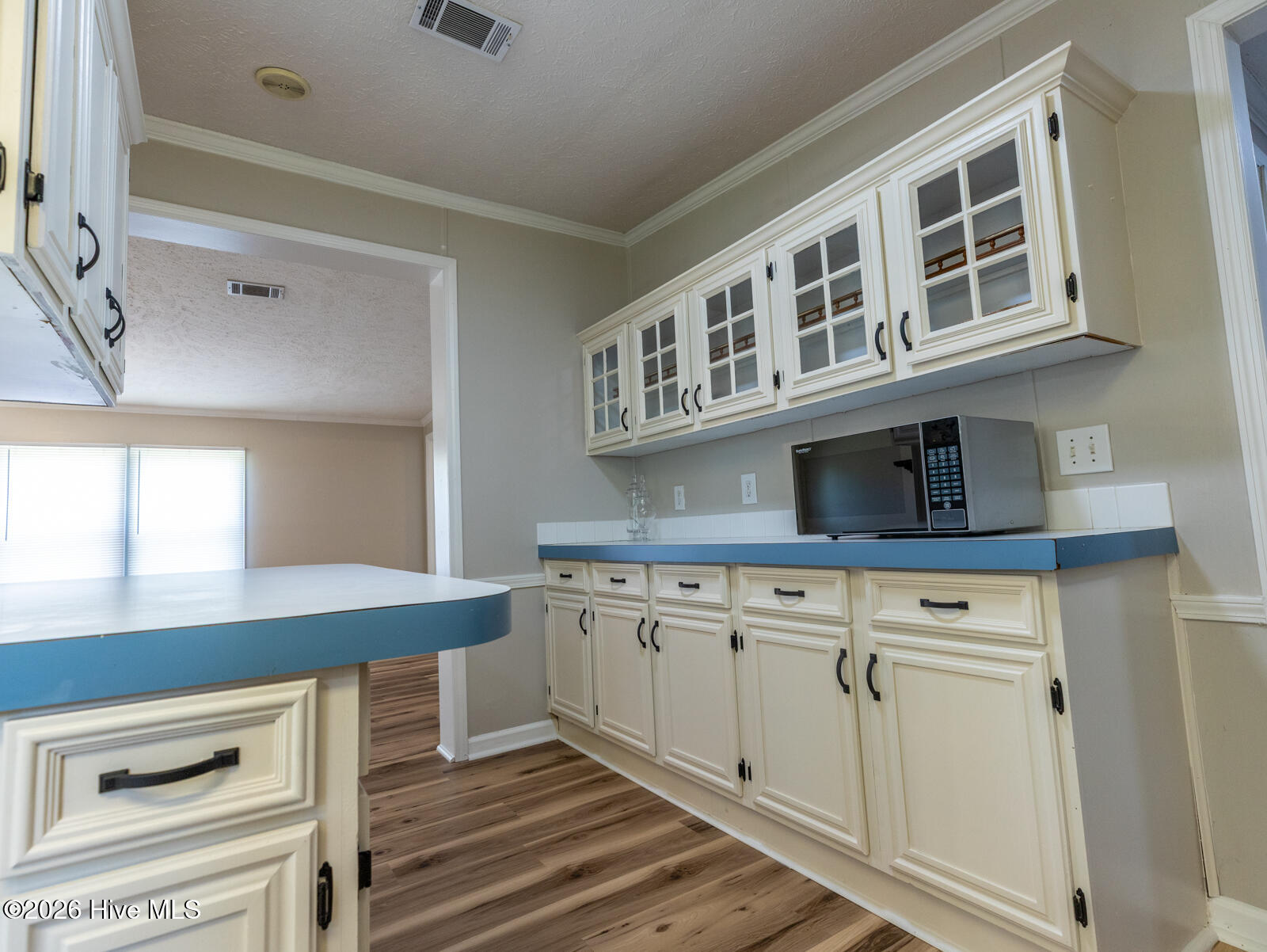 299 Riggs Road Property Photo 11