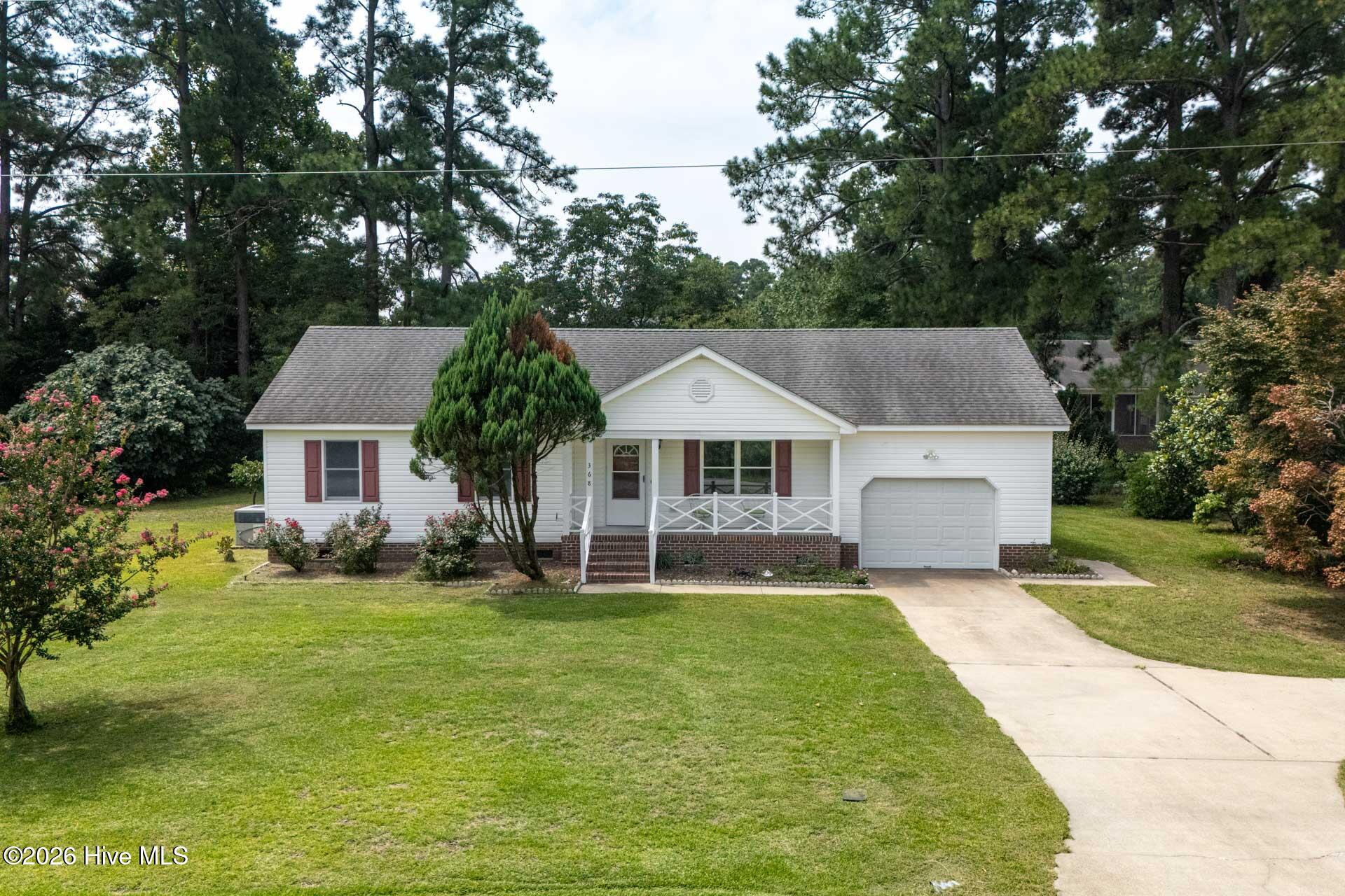 368 Country Club Road Property Photo 1