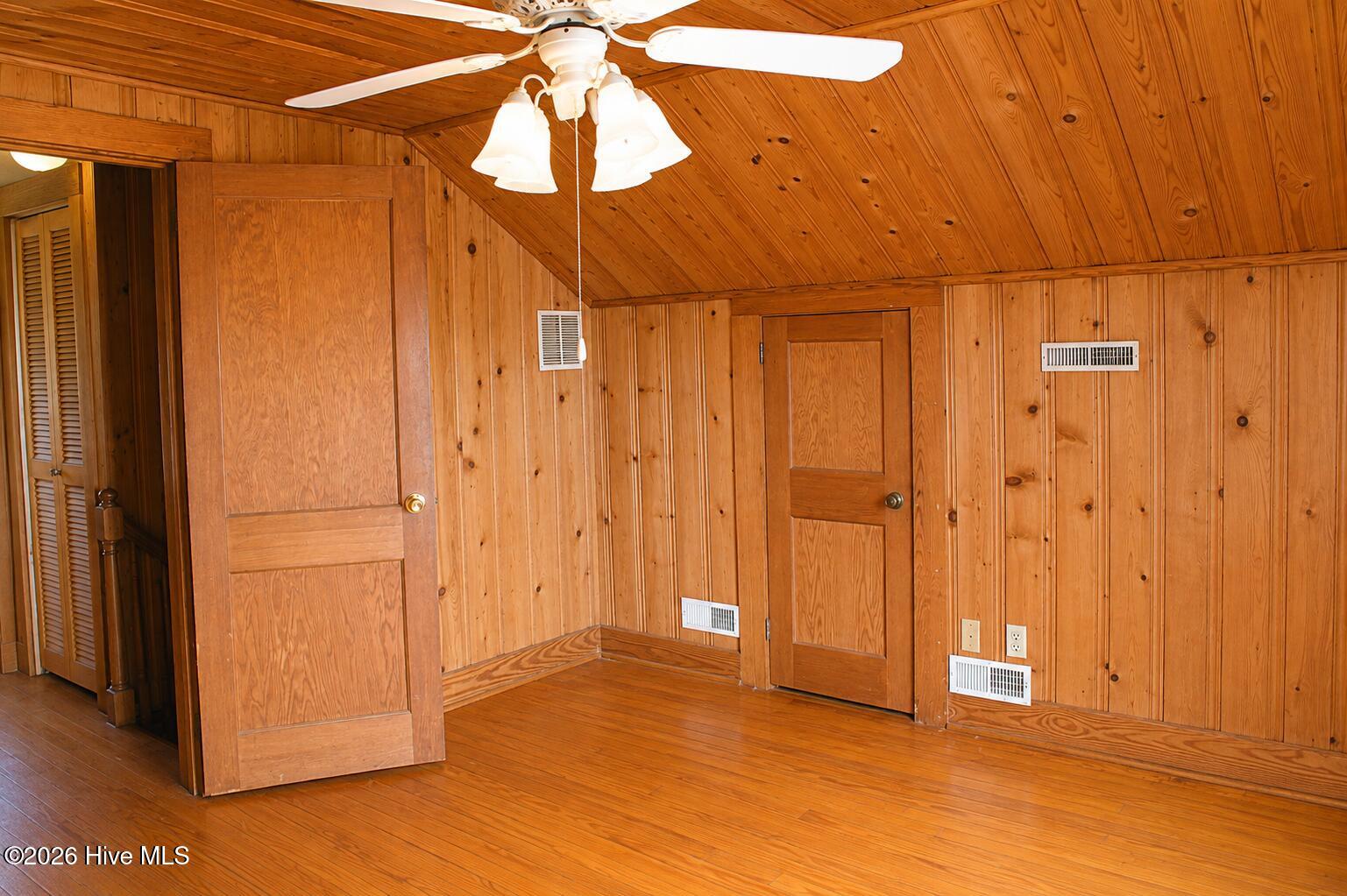 726 Highway 70 Williston Property Photo 20