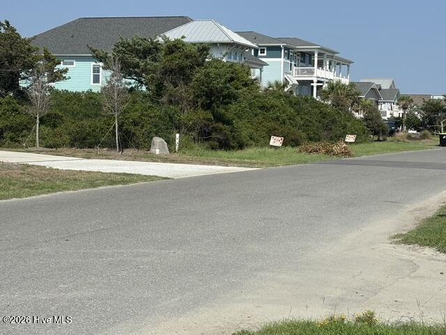606 13 E Dolphin Drive Property Photo 4