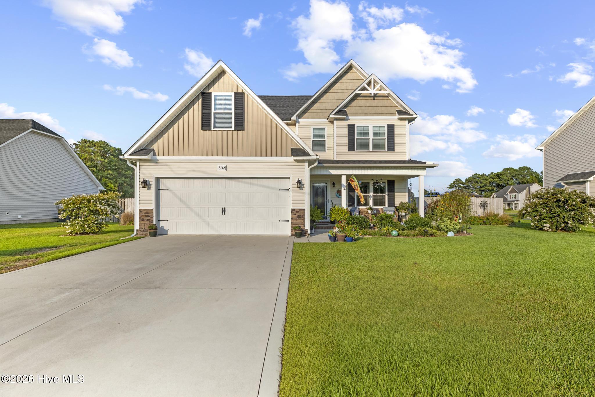 302 Waylon Way