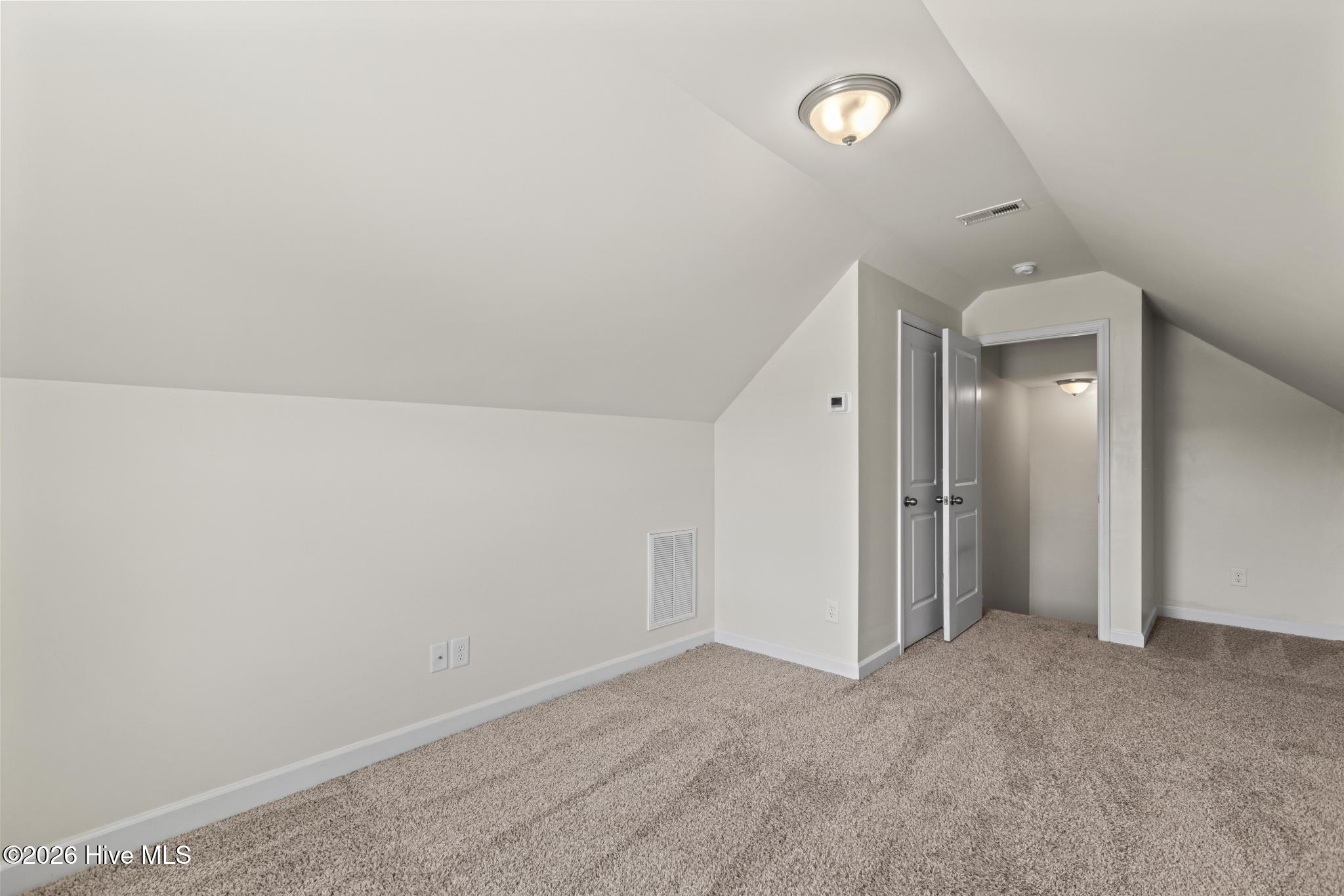 404 Christopher Columbus Terrace Property Photo 39
