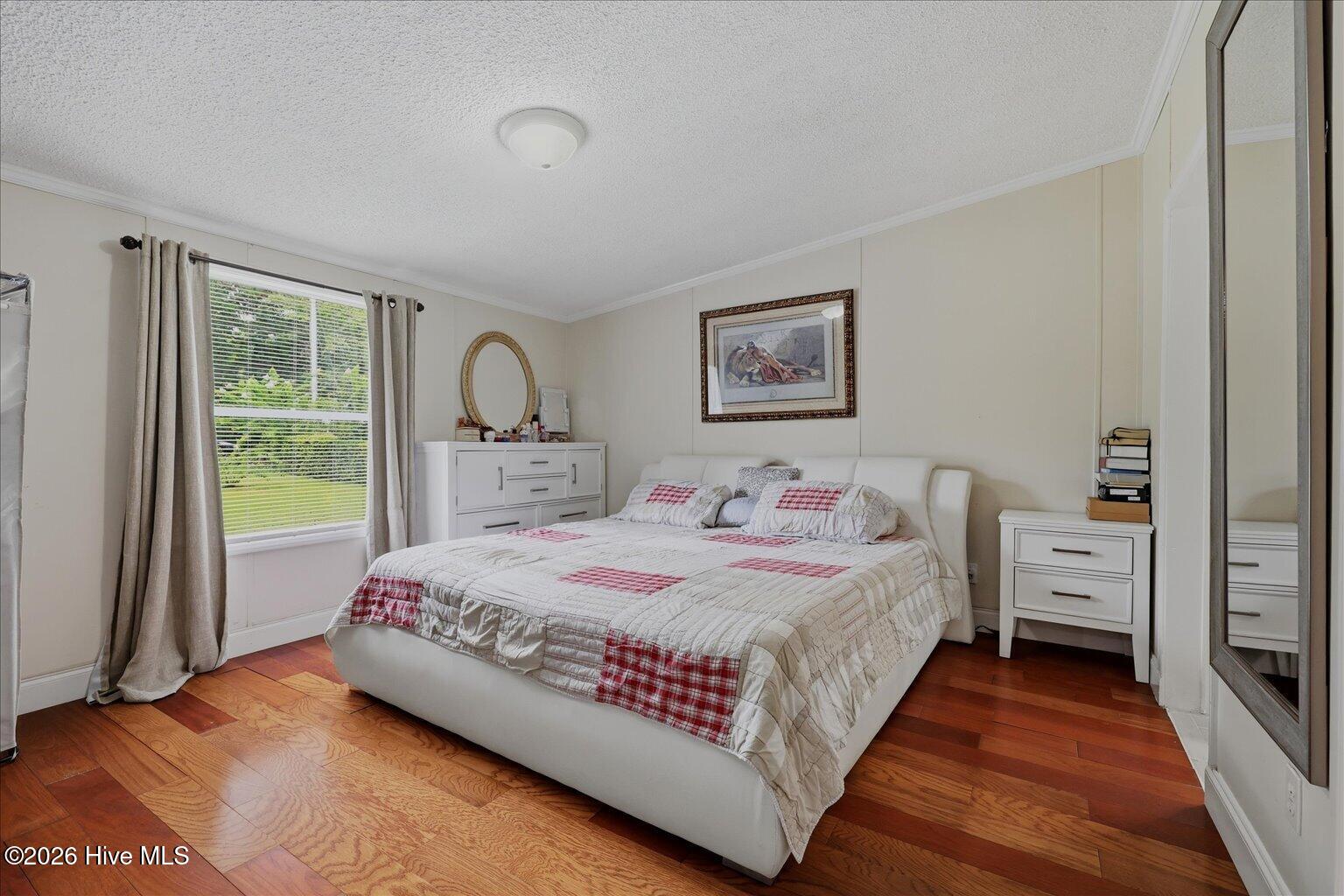 8716 Old Forest Drive Ne Property Photo 12