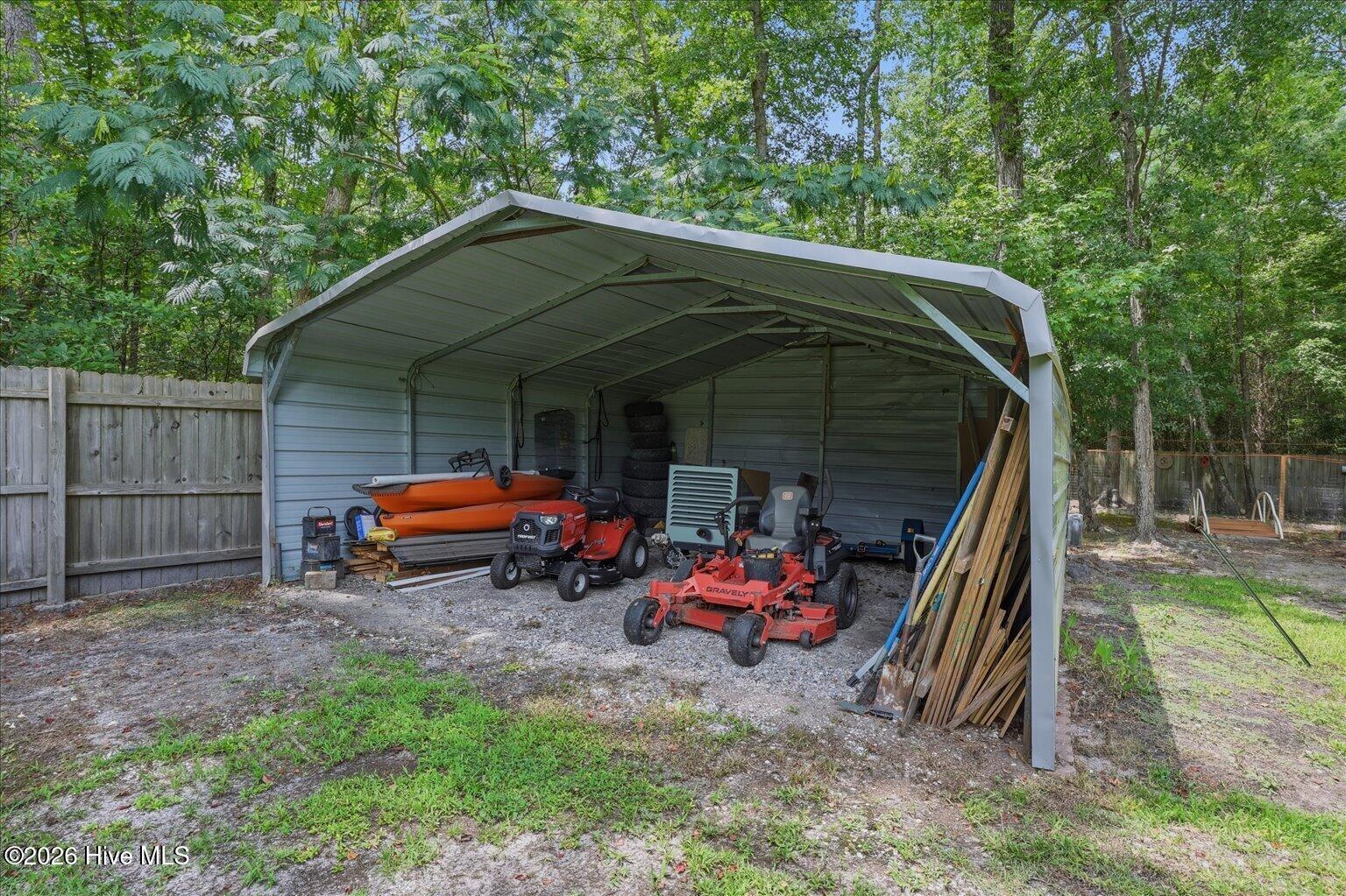 8716 Old Forest Drive Ne Property Photo 21