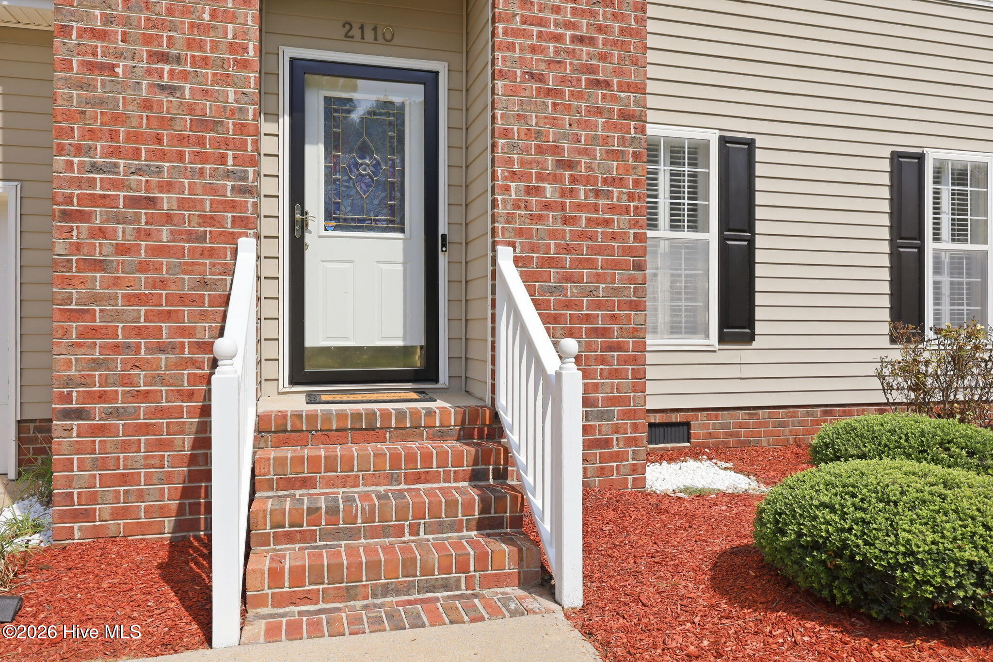 2110 Sir Raleigh Court Property Photo 3