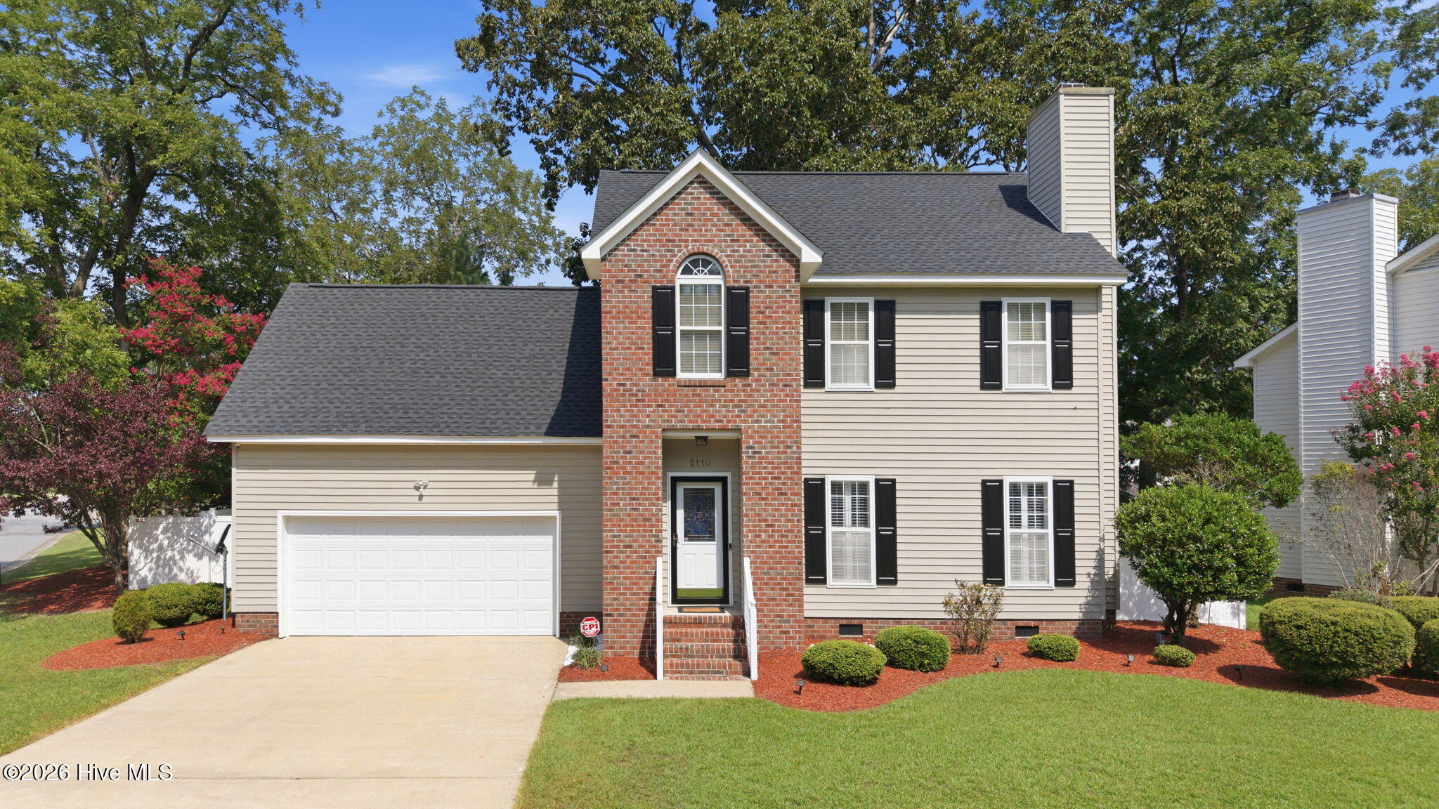 2110 Sir Raleigh Court Property Photo 5
