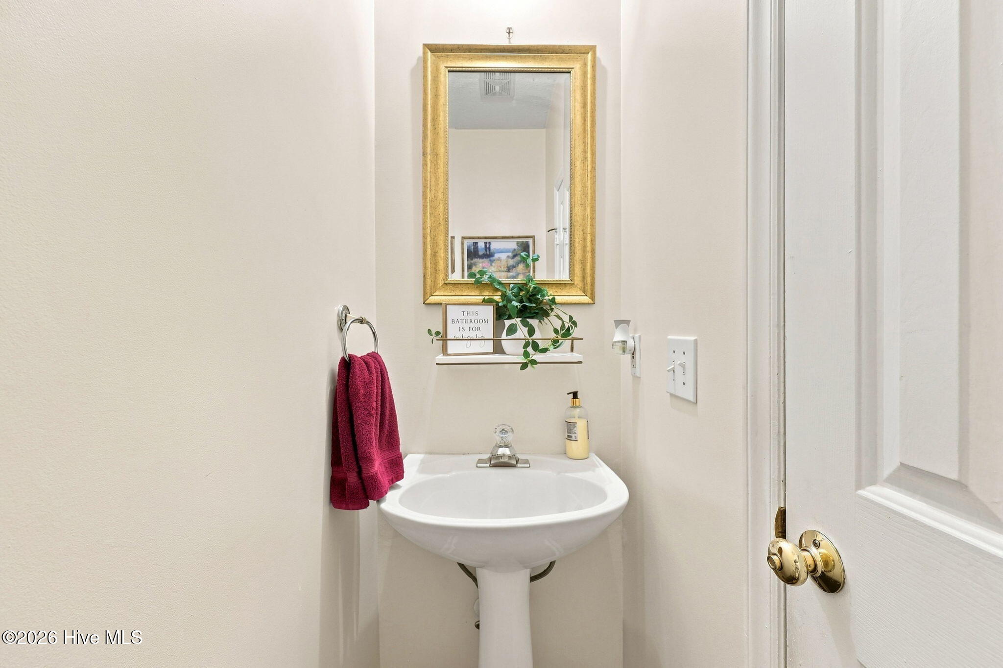 2110 Sir Raleigh Court Property Photo 13