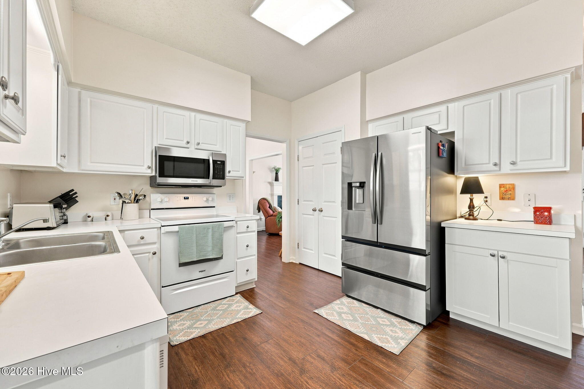 2110 Sir Raleigh Court Property Photo 20