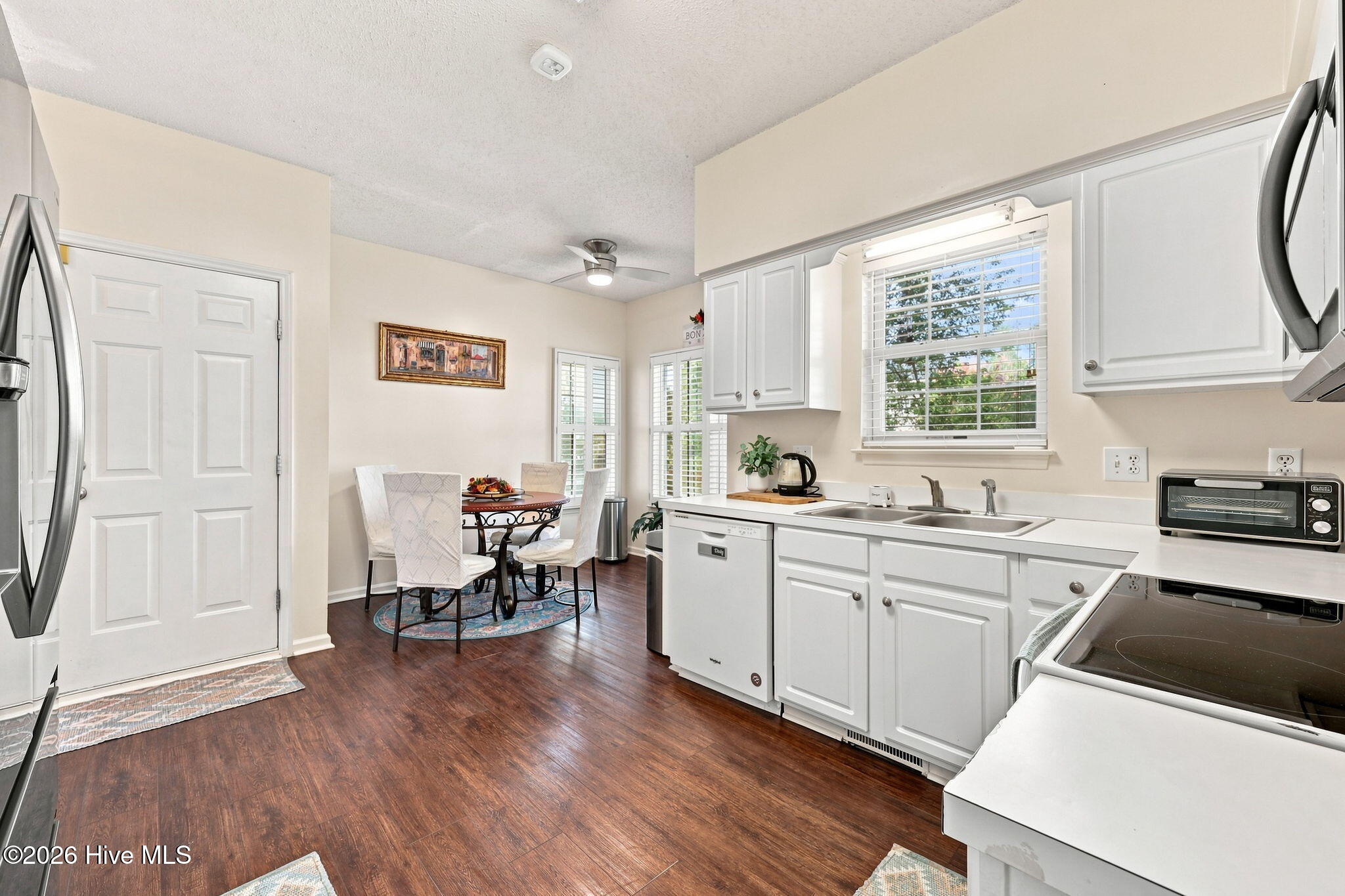2110 Sir Raleigh Court Property Photo 22