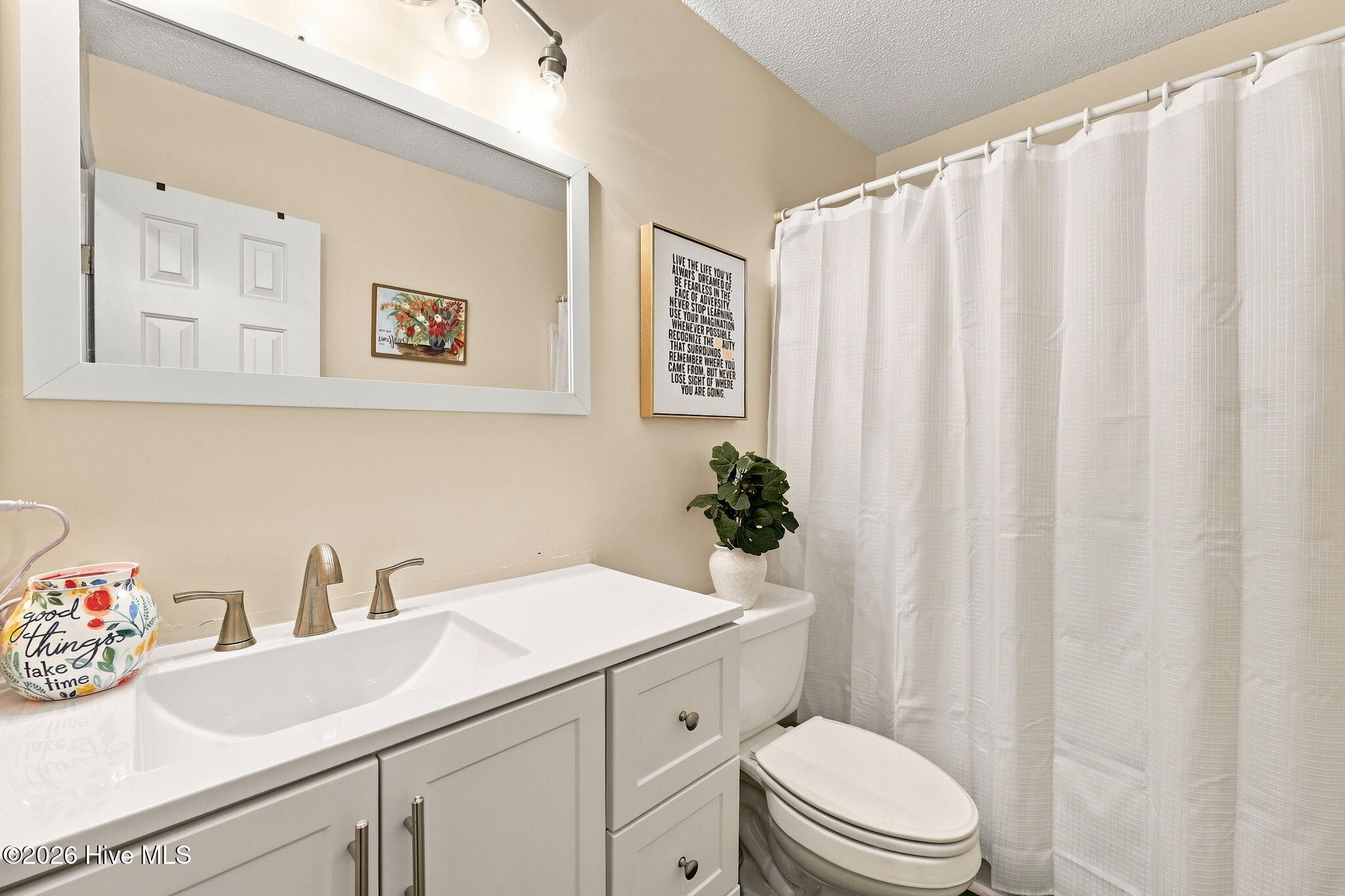 2110 Sir Raleigh Court Property Photo 33