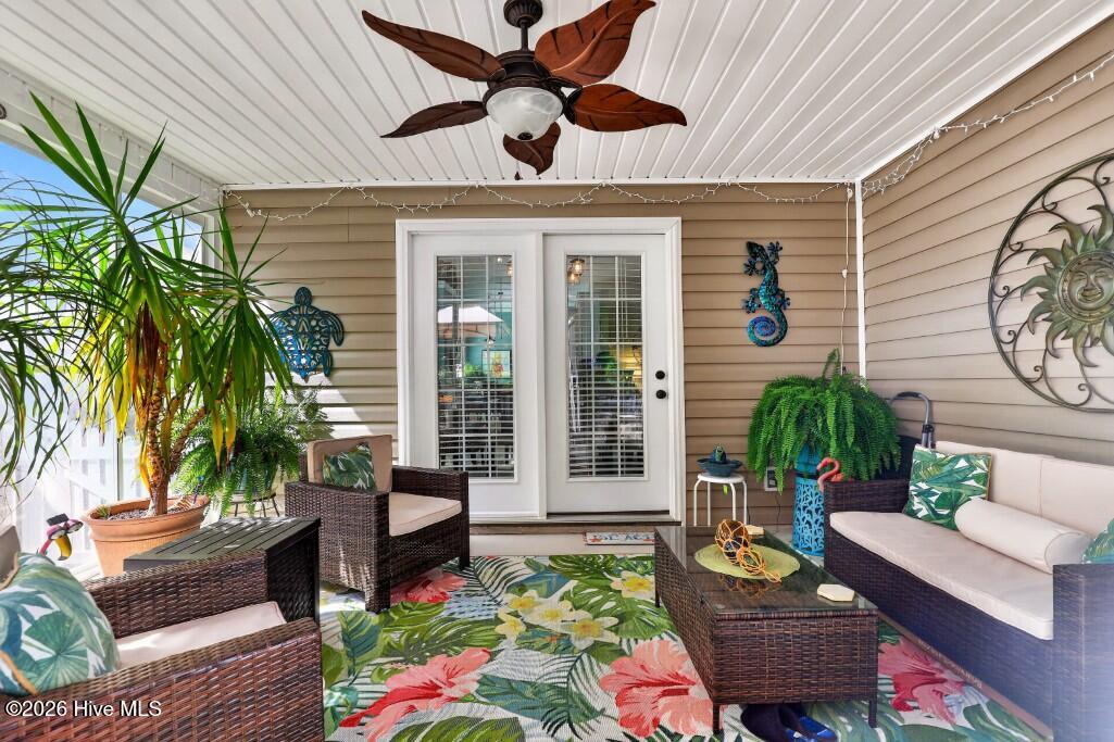 104 Bermuda View Property Photo 28