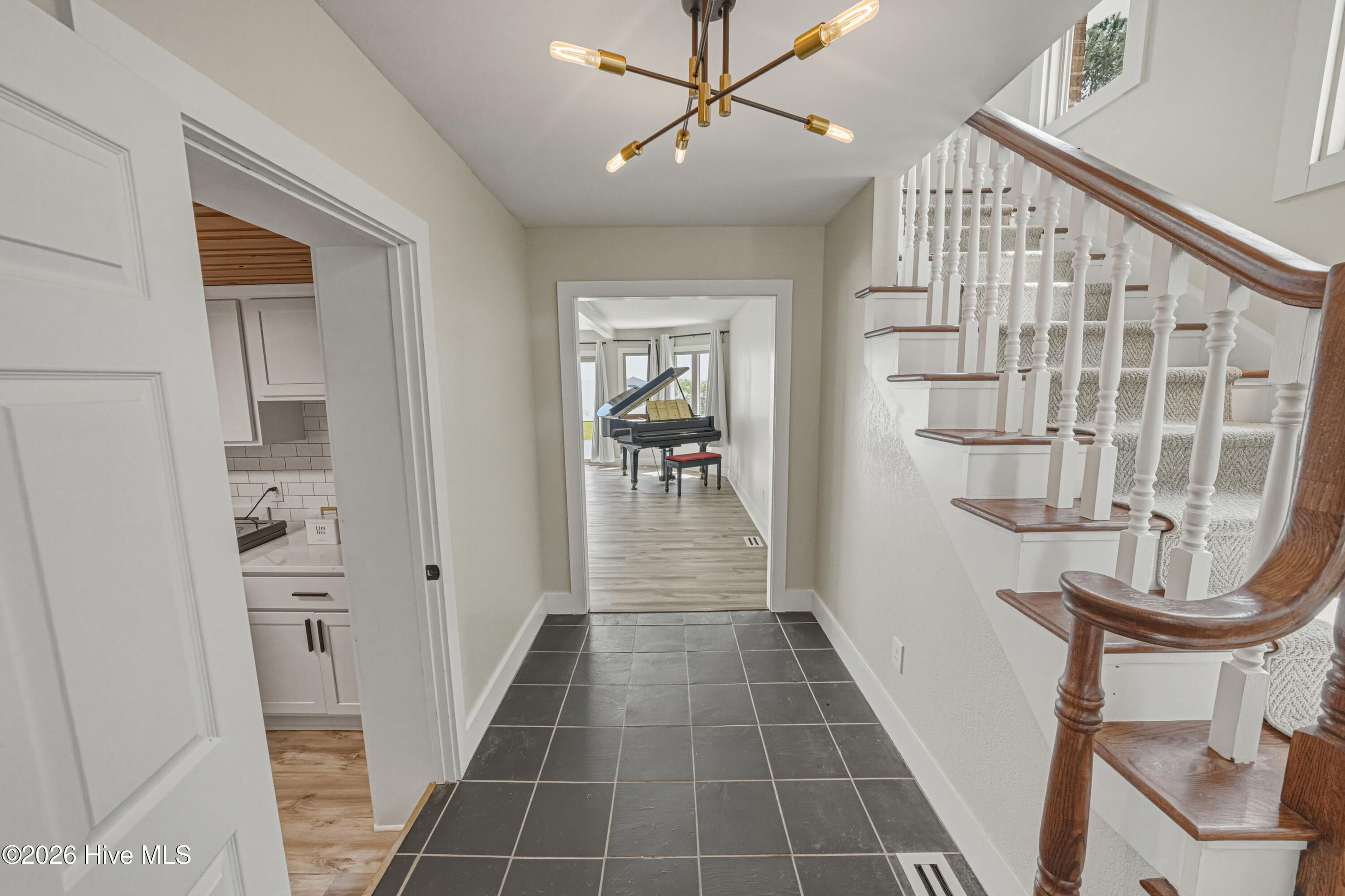 932 Waterlily Road Property Photo 6