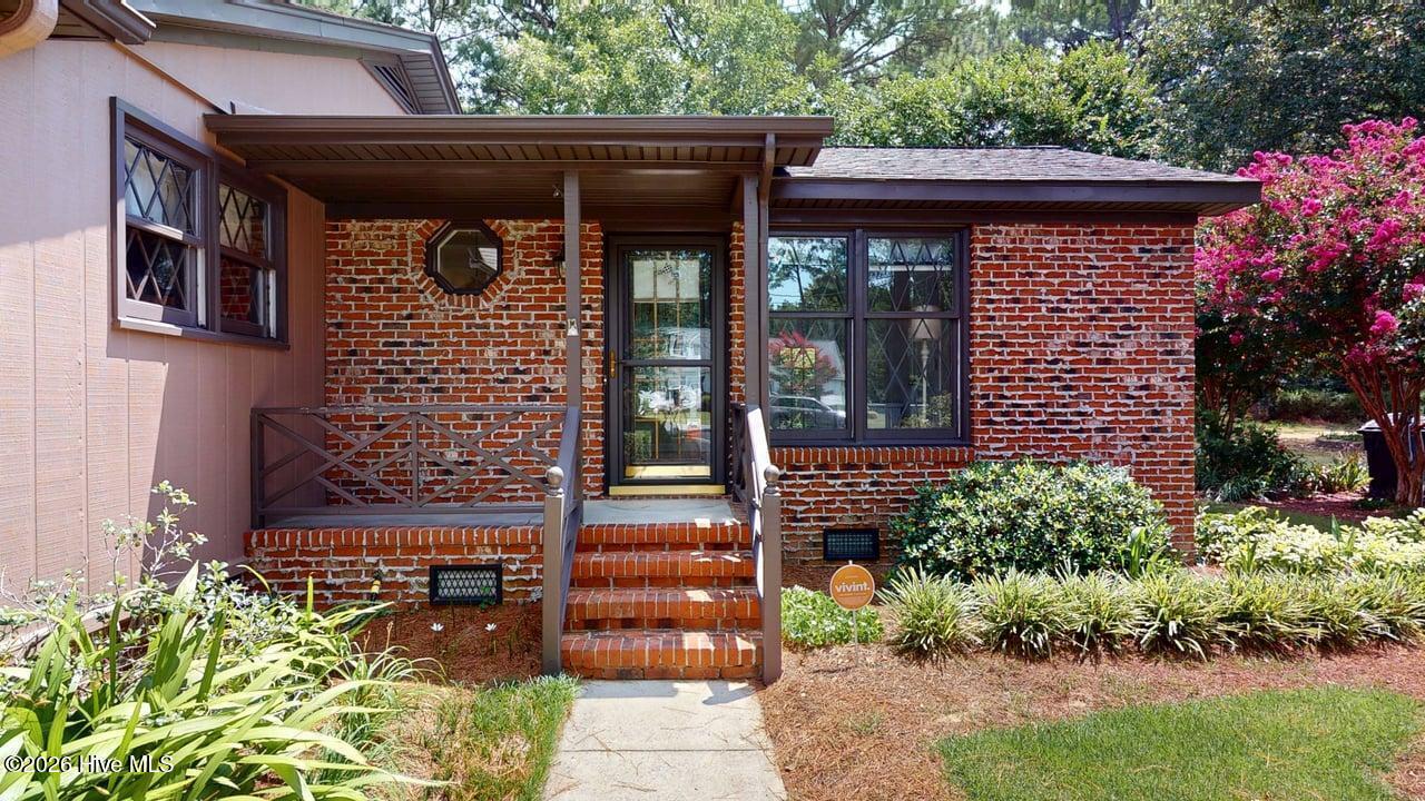 406 Birch Drive Property Photo 4