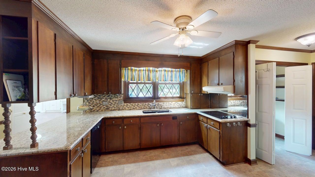 406 Birch Drive Property Photo 13