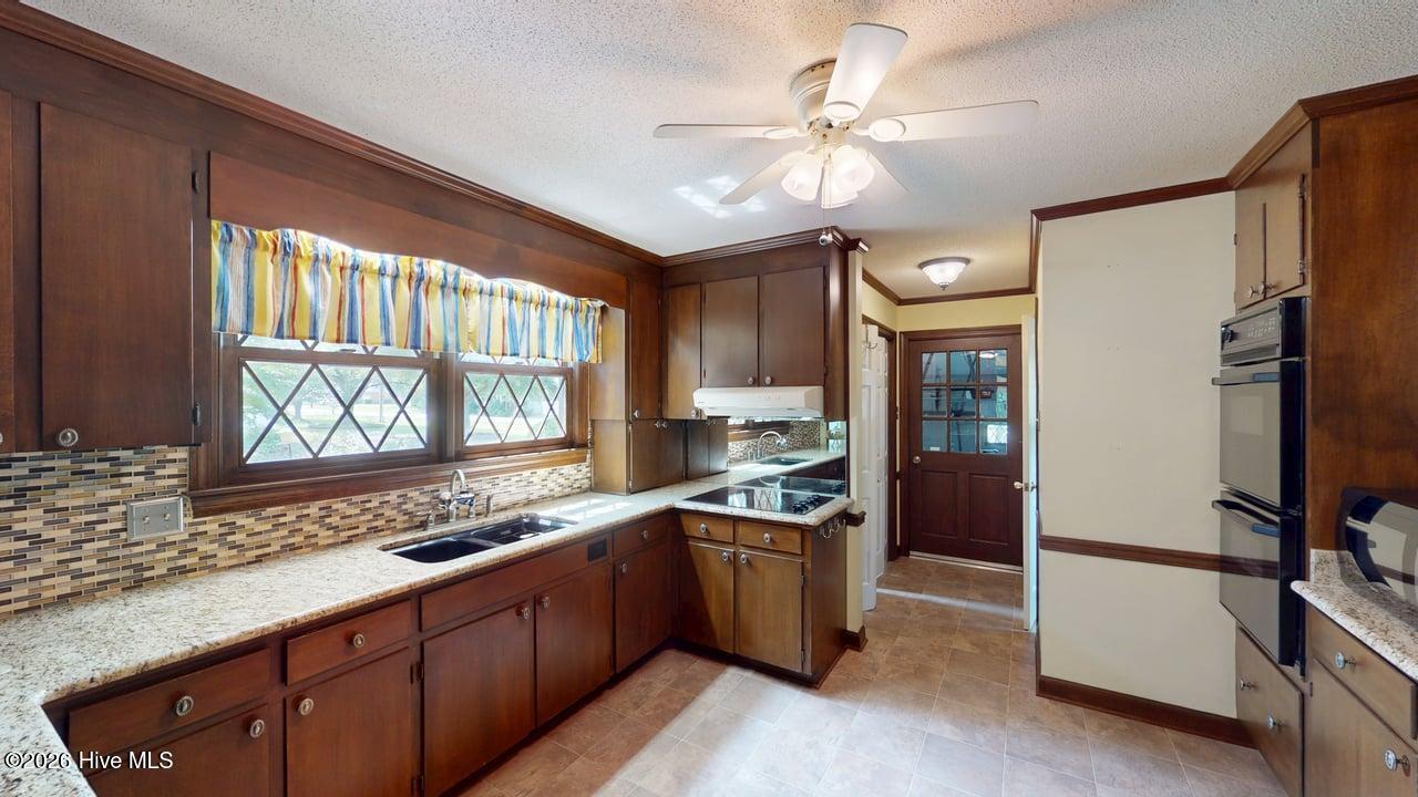 406 Birch Drive Property Photo 16