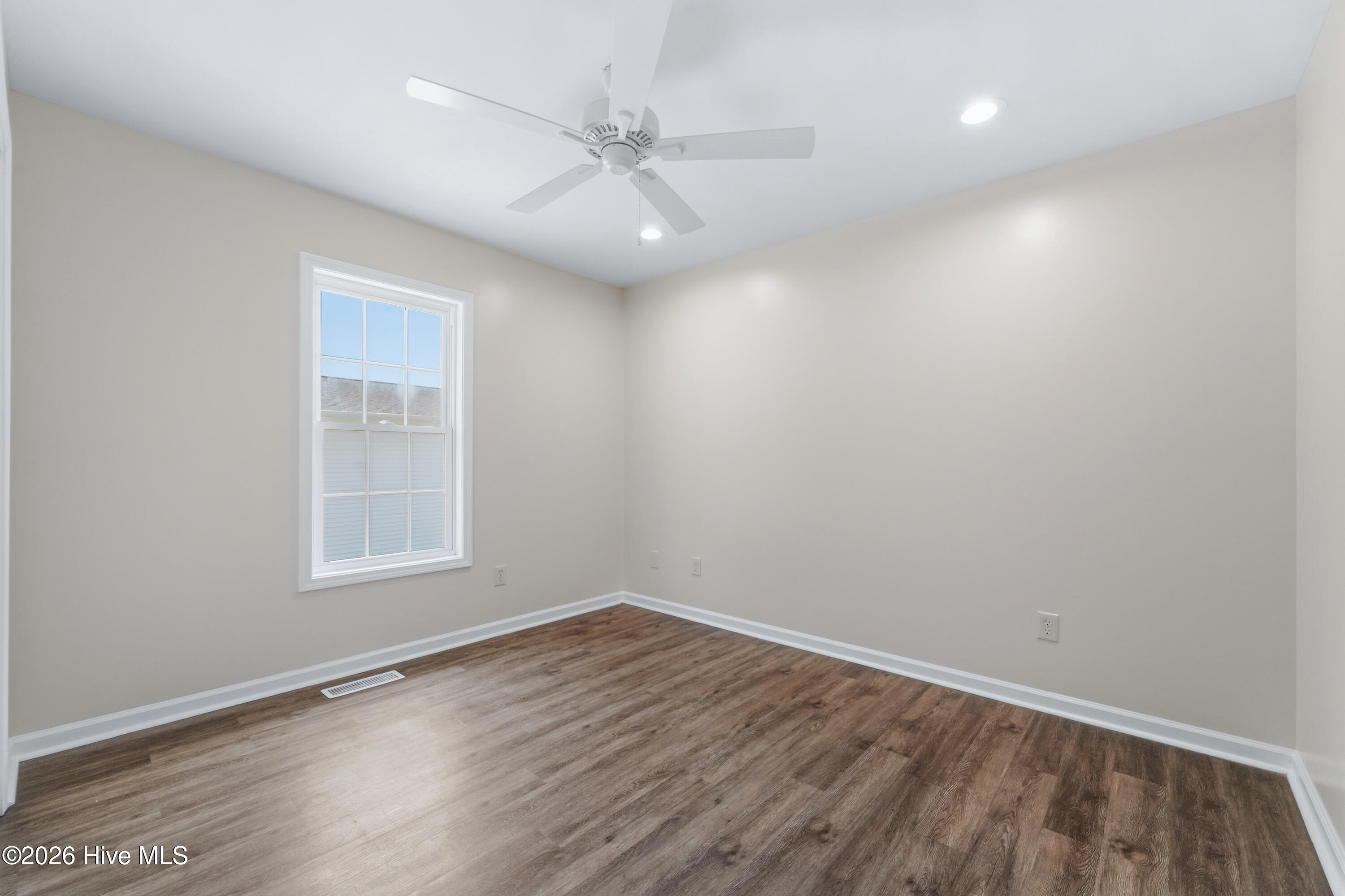 301 Johns Way Property Photo 13