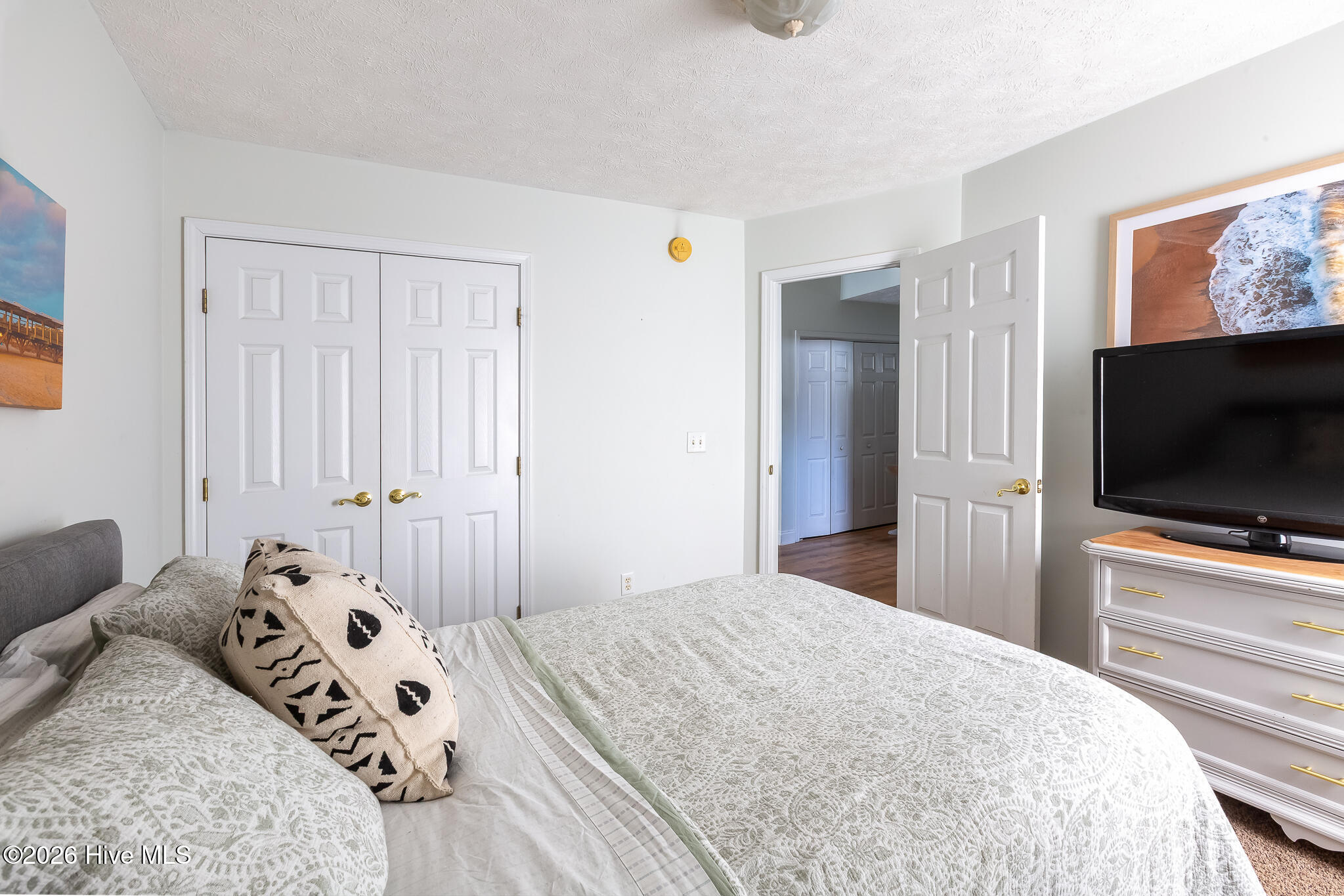 1517 Wagon Court Property Photo 12