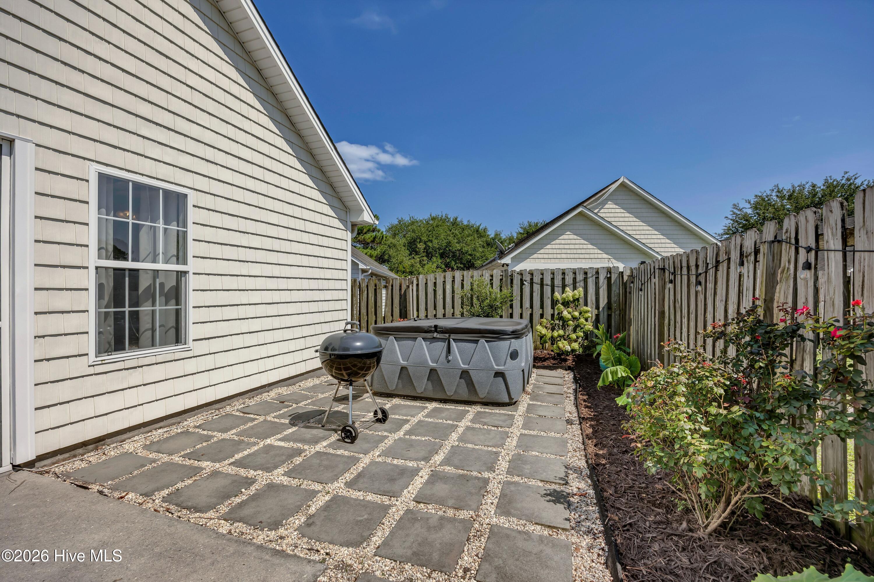 1517 Wagon Court Property Photo 30
