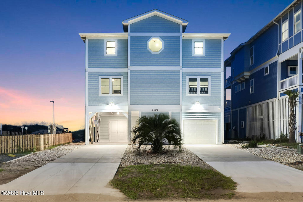 1101 Ocean Drive Property Photo 5