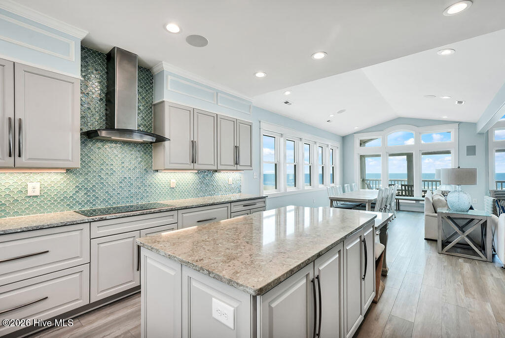 1101 Ocean Drive Property Photo 16