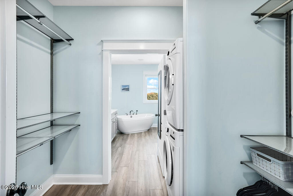 1101 Ocean Drive Property Photo 23