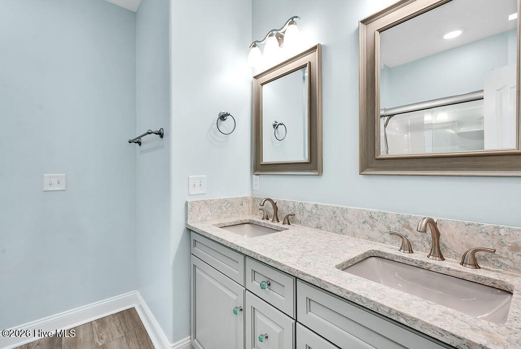 1101 Ocean Drive Property Photo 44