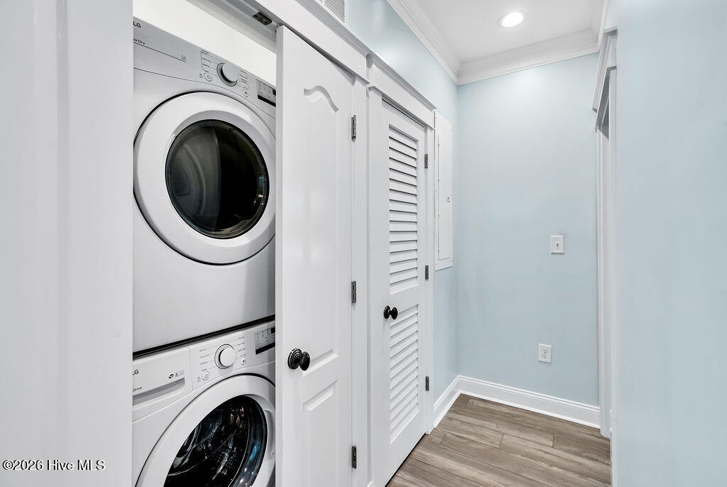 1101 Ocean Drive Property Photo 46
