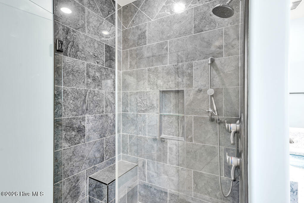 1101 Ocean Drive Property Photo 51