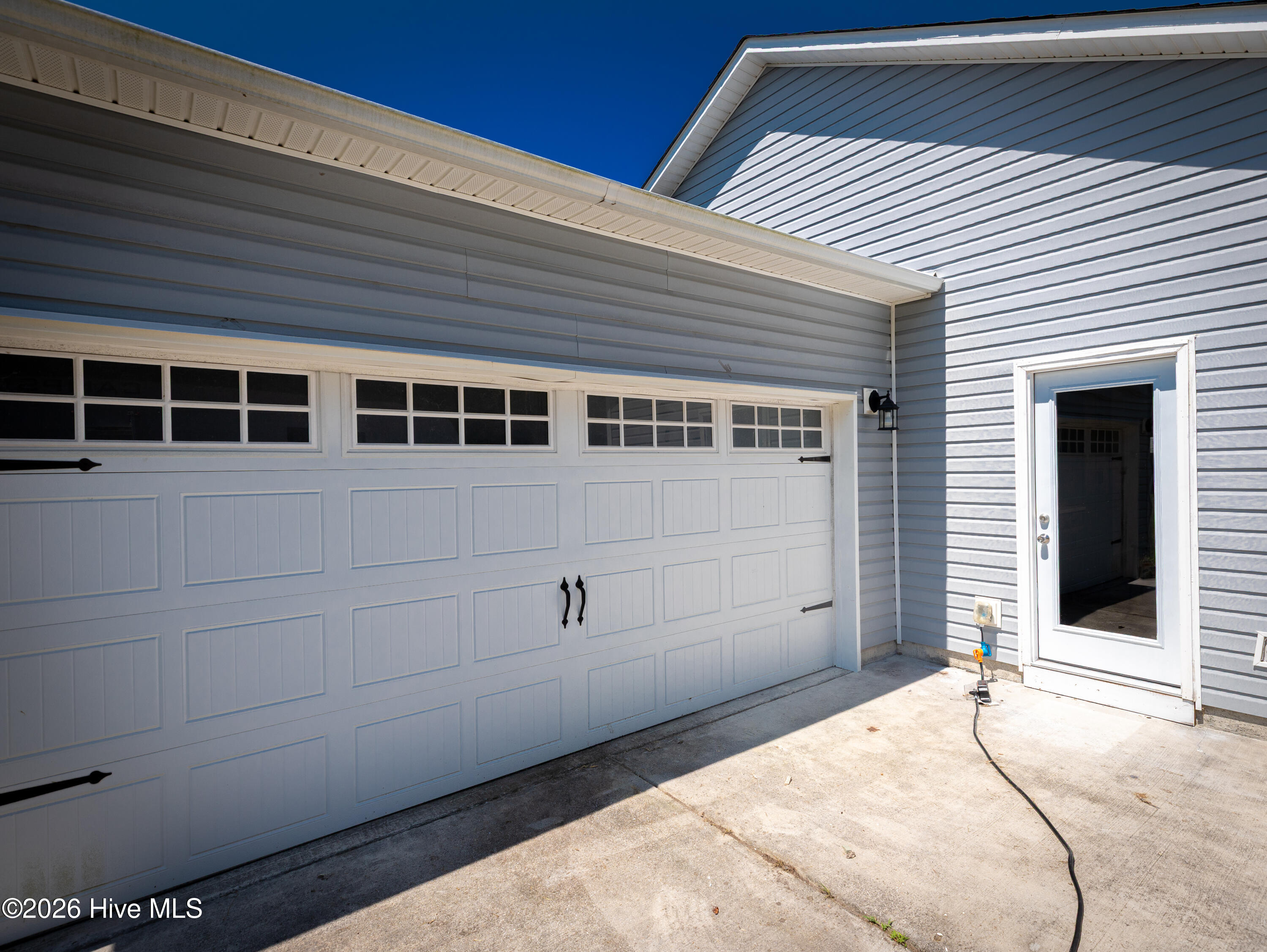 101 Garrett Drive Property Photo 2