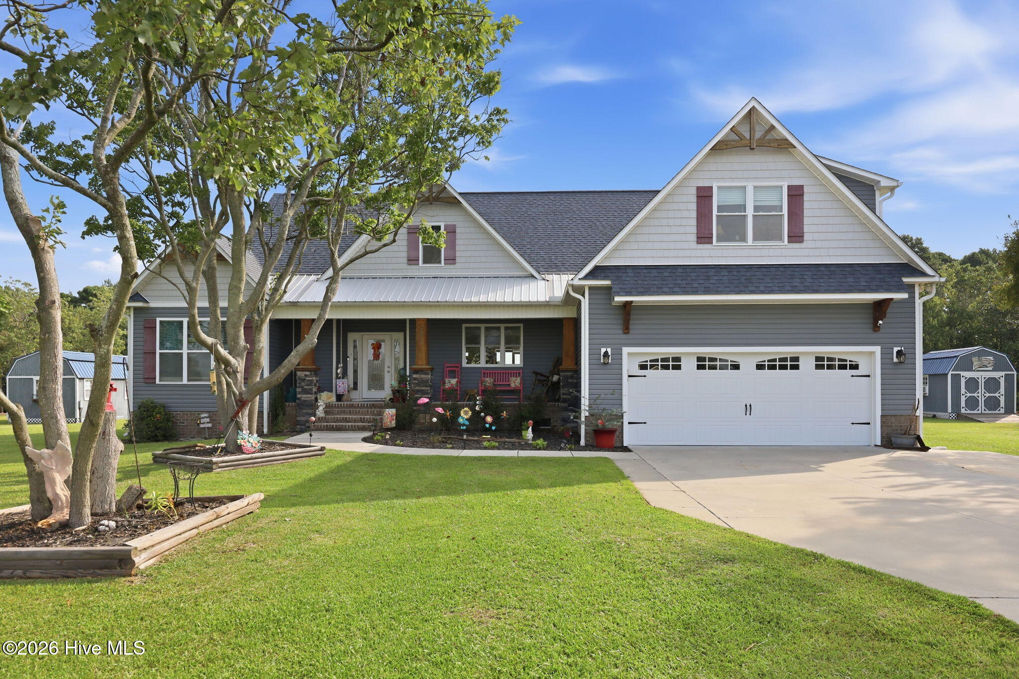 771 Bay Tree Drive Property Photo 2
