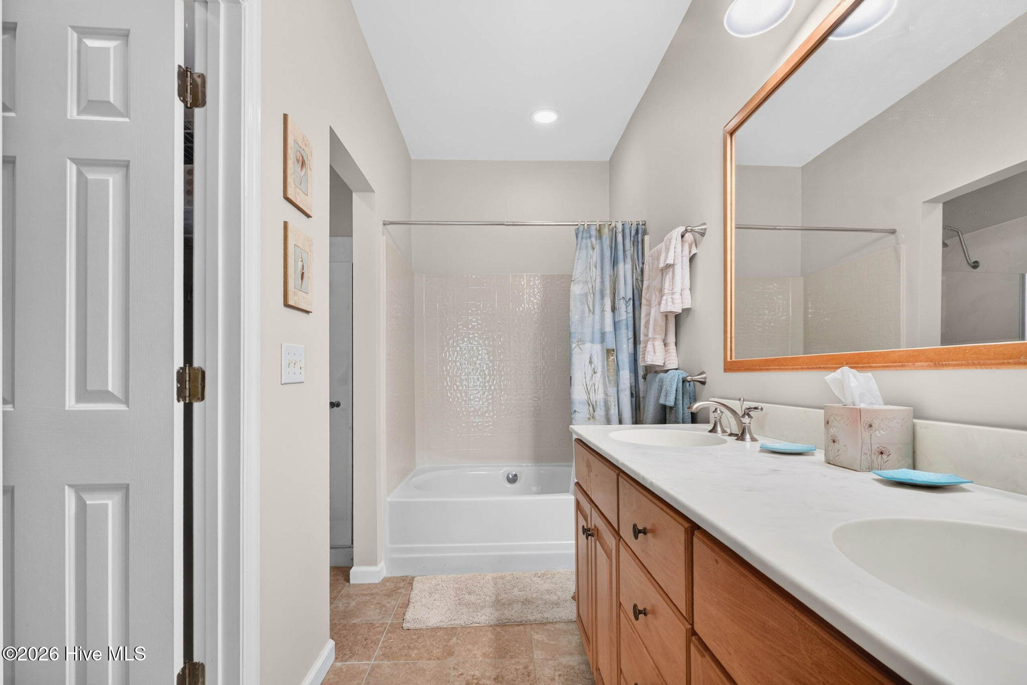 105 Oceangreens Lane Property Photo 42