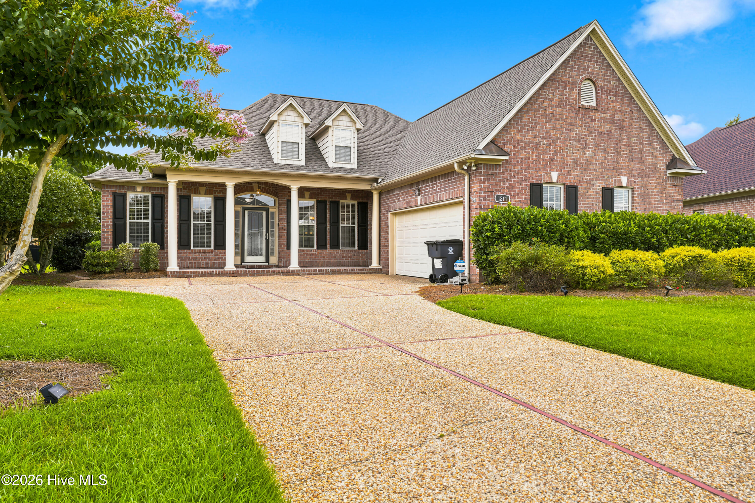 1211 Palatka Place Se Property Photo 1