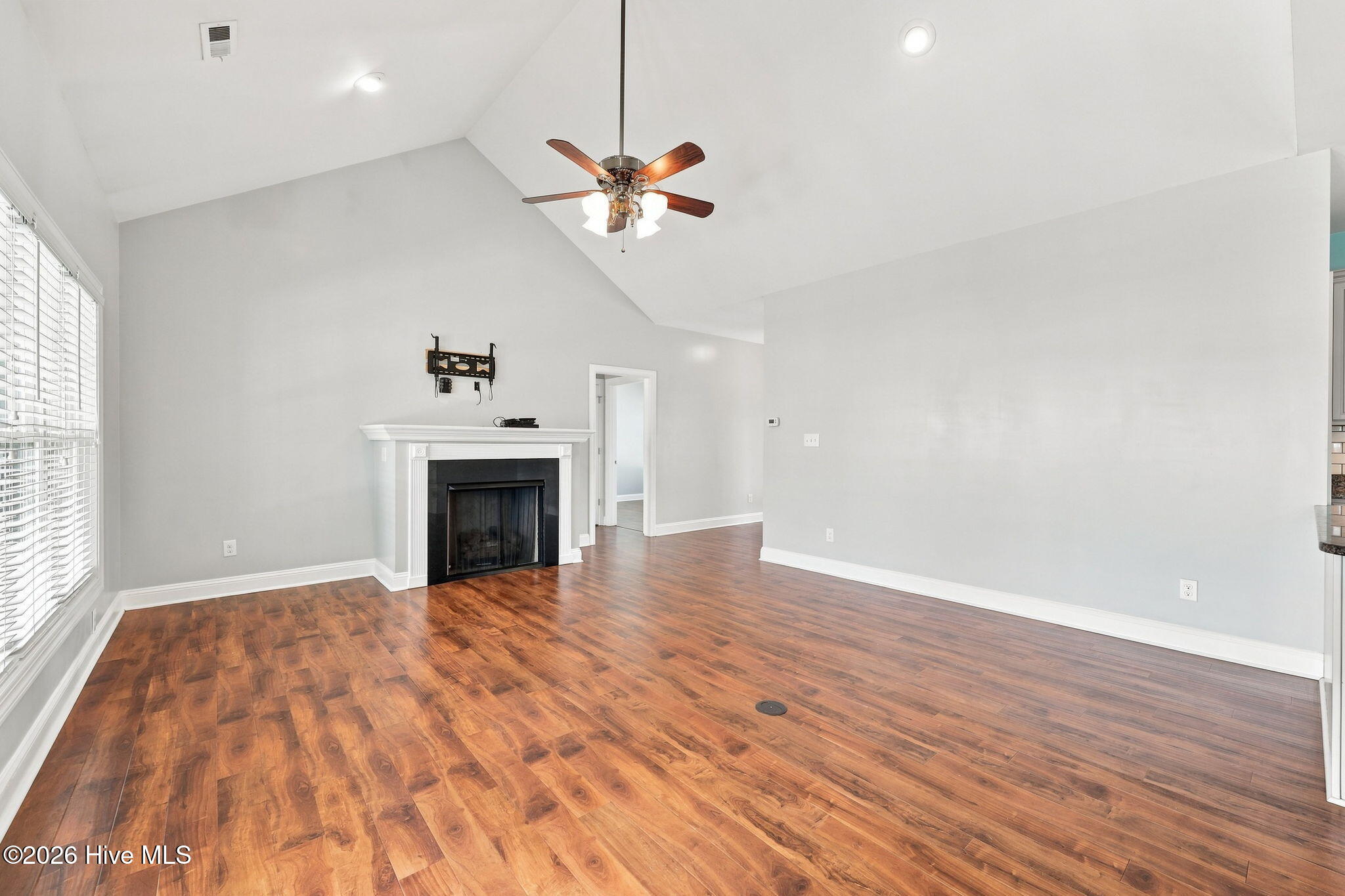200 Kimberly Court Property Photo 13