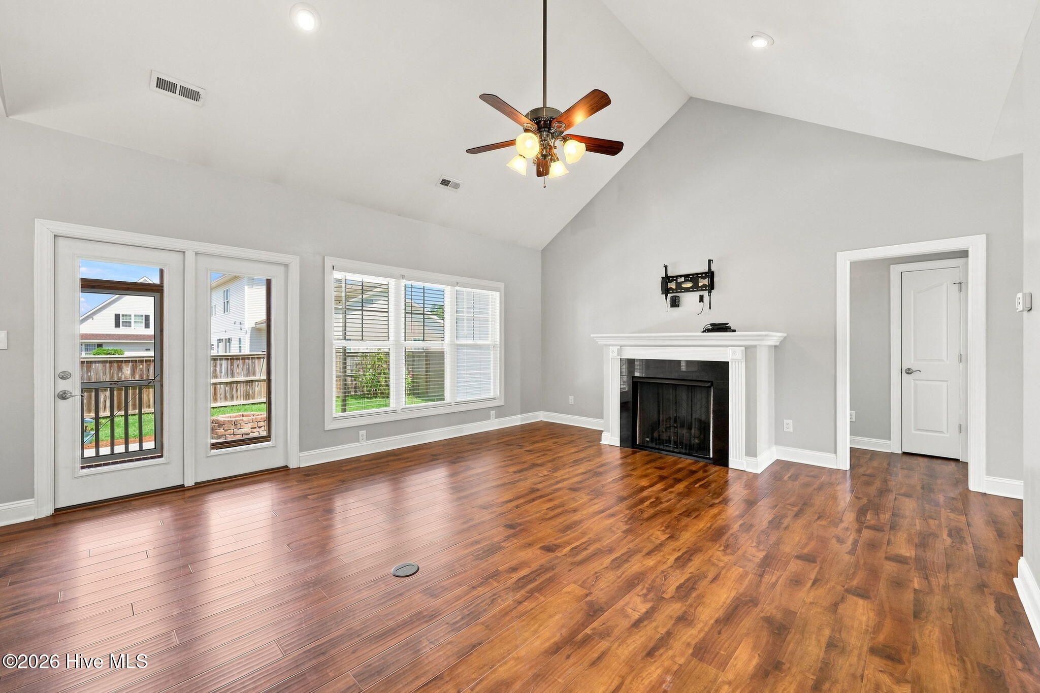 200 Kimberly Court Property Photo 14