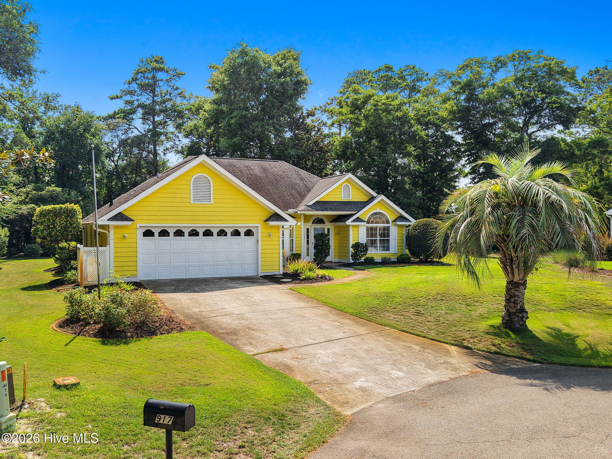 917 Wedge Pointe Drive Property Photo 1